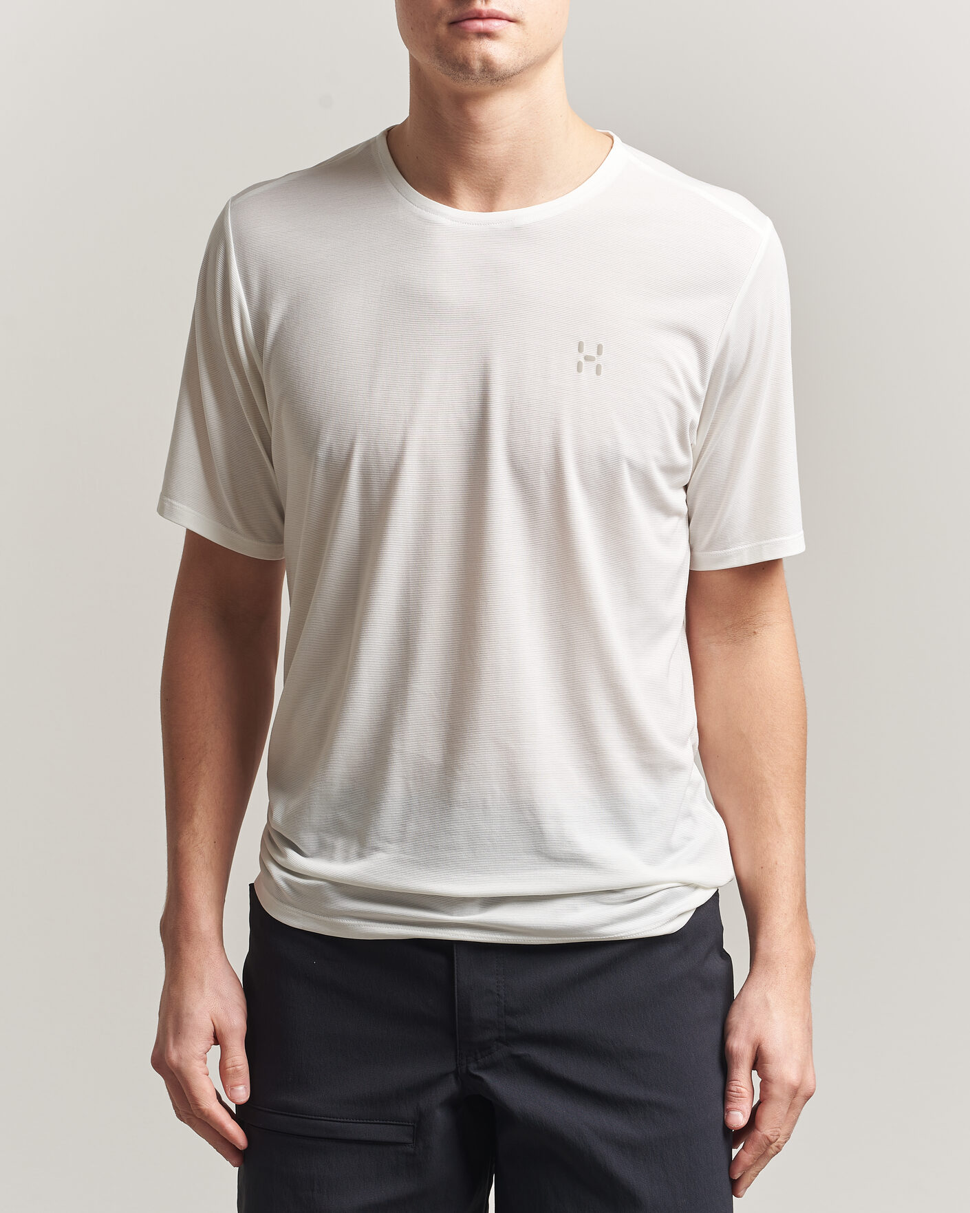 Herr | T-Shirts | Haglöfs | L.I.M Delta T-Shirt Soft White