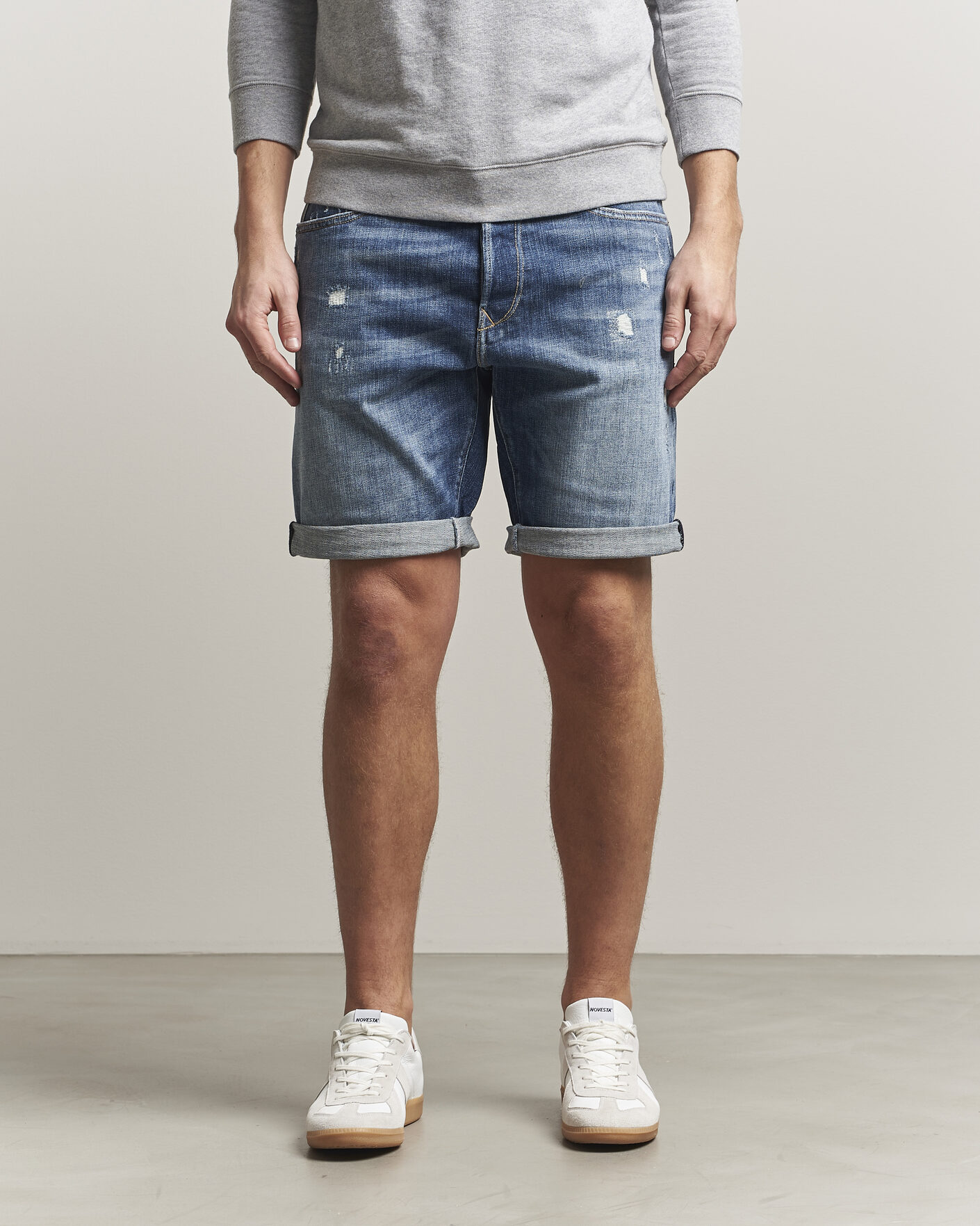 Herr | Shorts | Replay | RBJ981 Shredded Denim Shorts Medium Blue