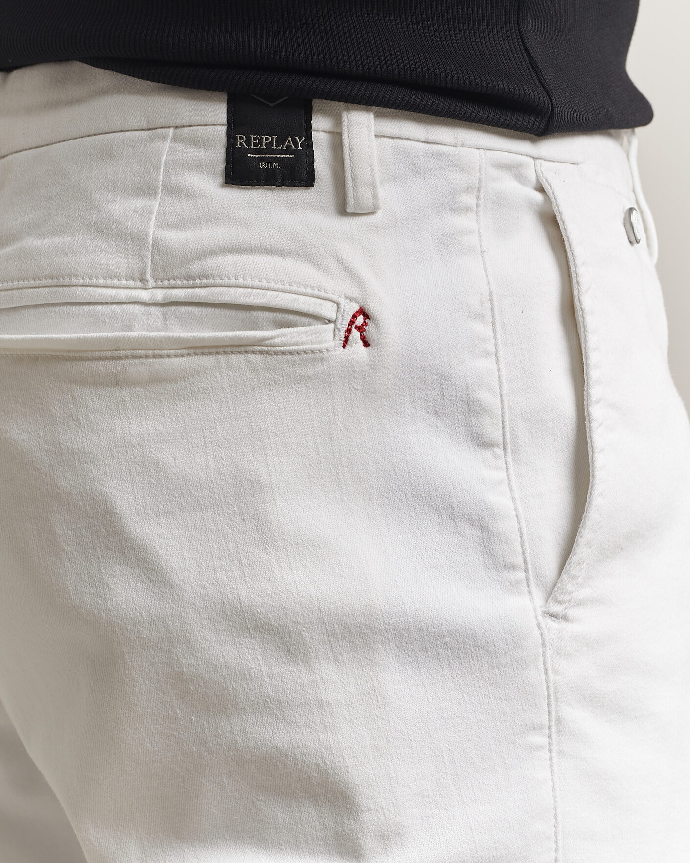 Herr | Byxor | Replay | Benni Hyperflex X-Lite Chinos Natural White