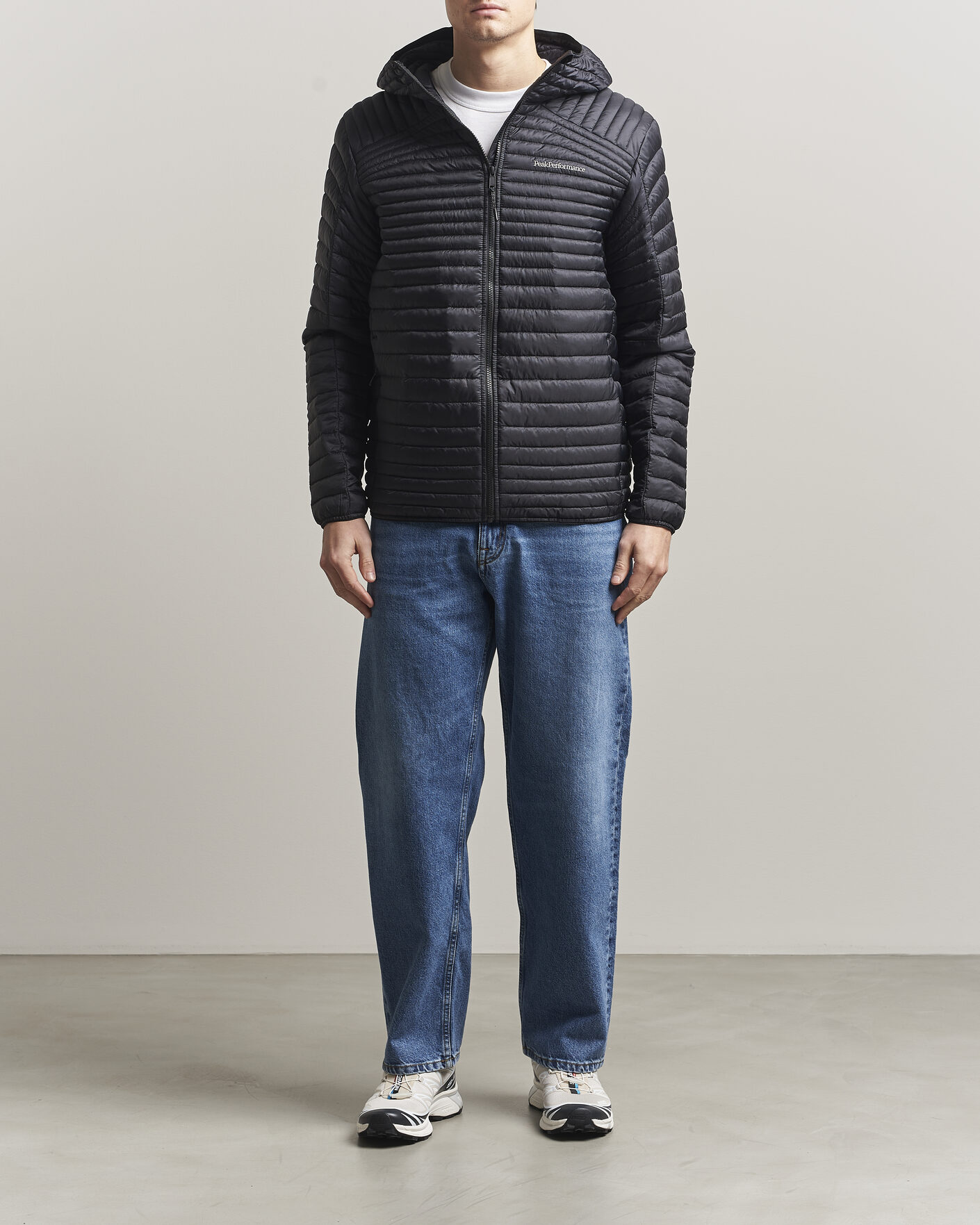 Herr | Jackor | Peak Performance | Monolight Insulated Hooded Jacket Black