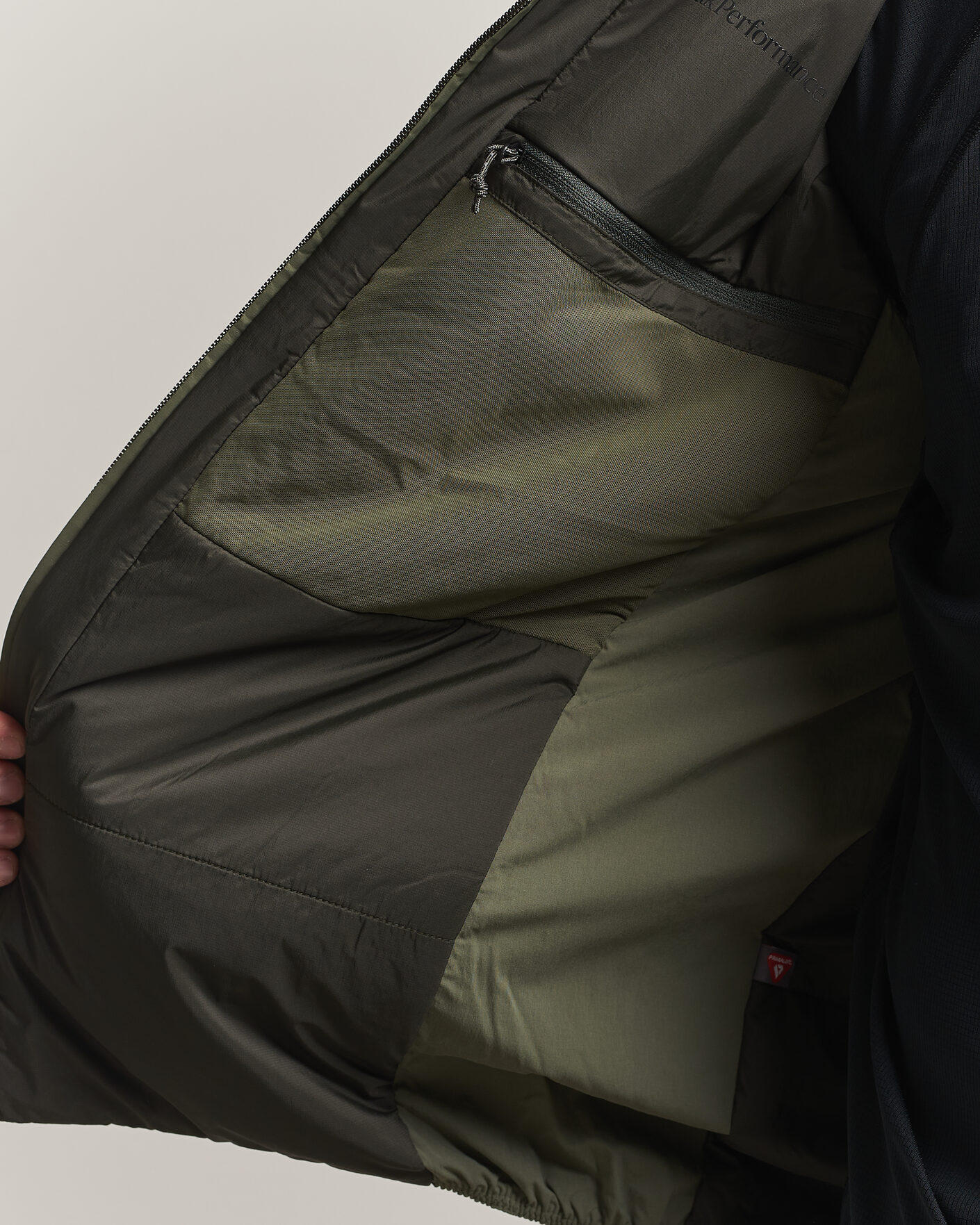 Herr | Jackor | Peak Performance | Freelight Reversible Hooded Jacket Pine Needle