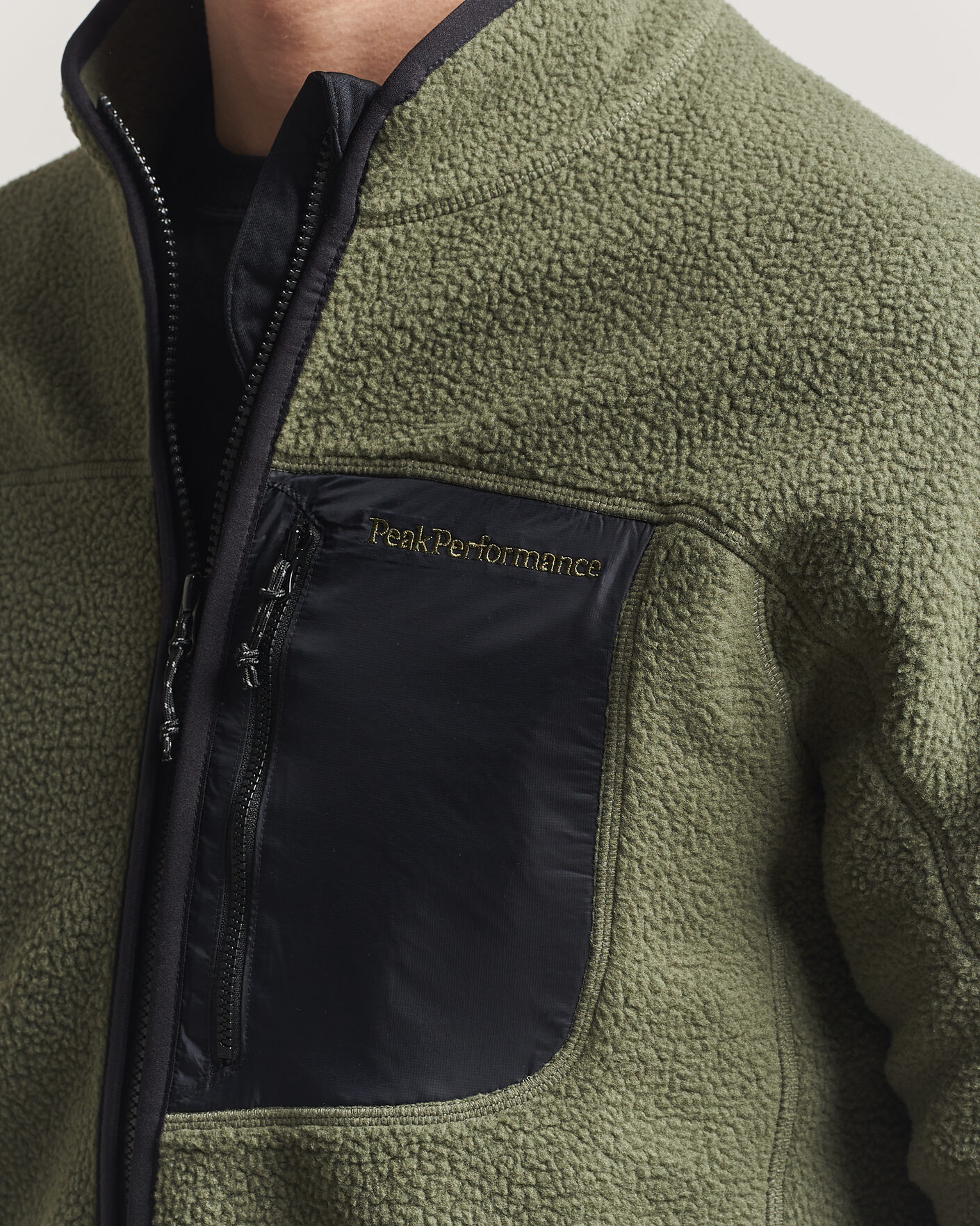 Herr | Tröjor | Peak Performance | Nature Rush Pile Full Zip Pine Needle
