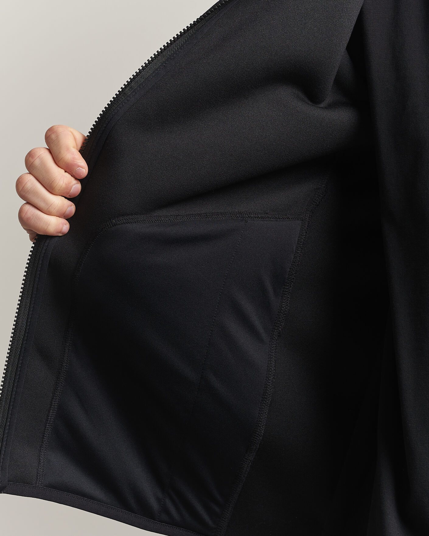 Herr | Tröjor | Peak Performance | Nature Rush Pile Full Zip Black