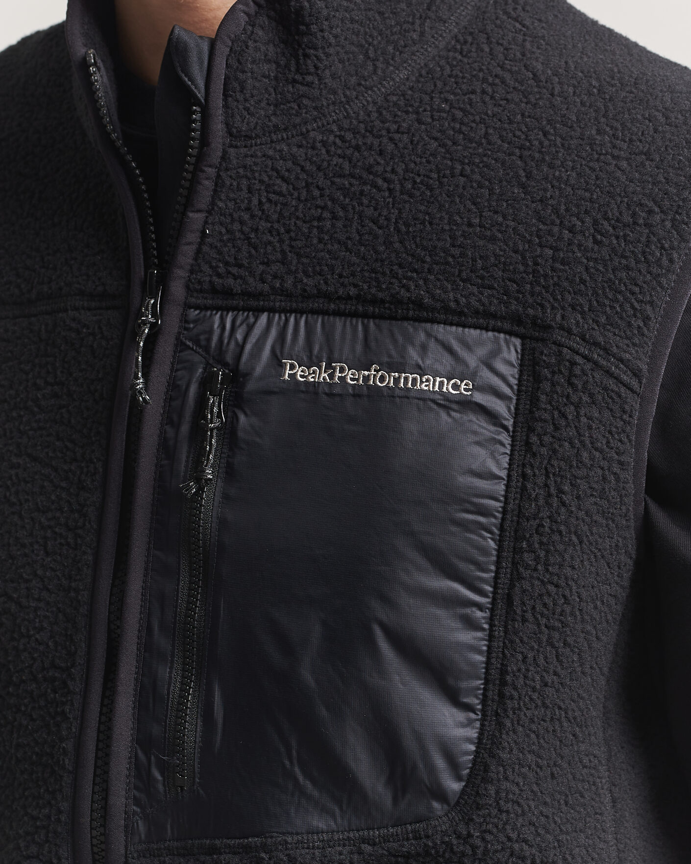 Herr | Tröjor | Peak Performance | Nature Rush Pile Vest Black