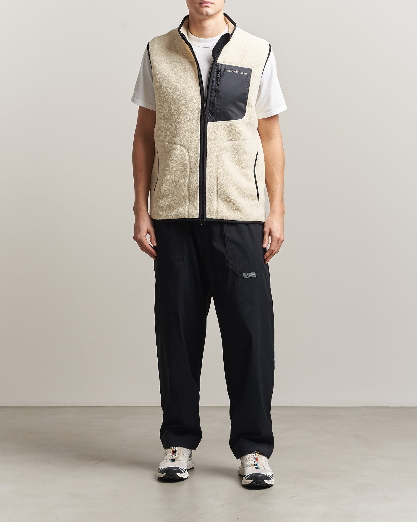 Herr | Västar | Peak Performance | Nature Rush Pile Vest Sand Fog
