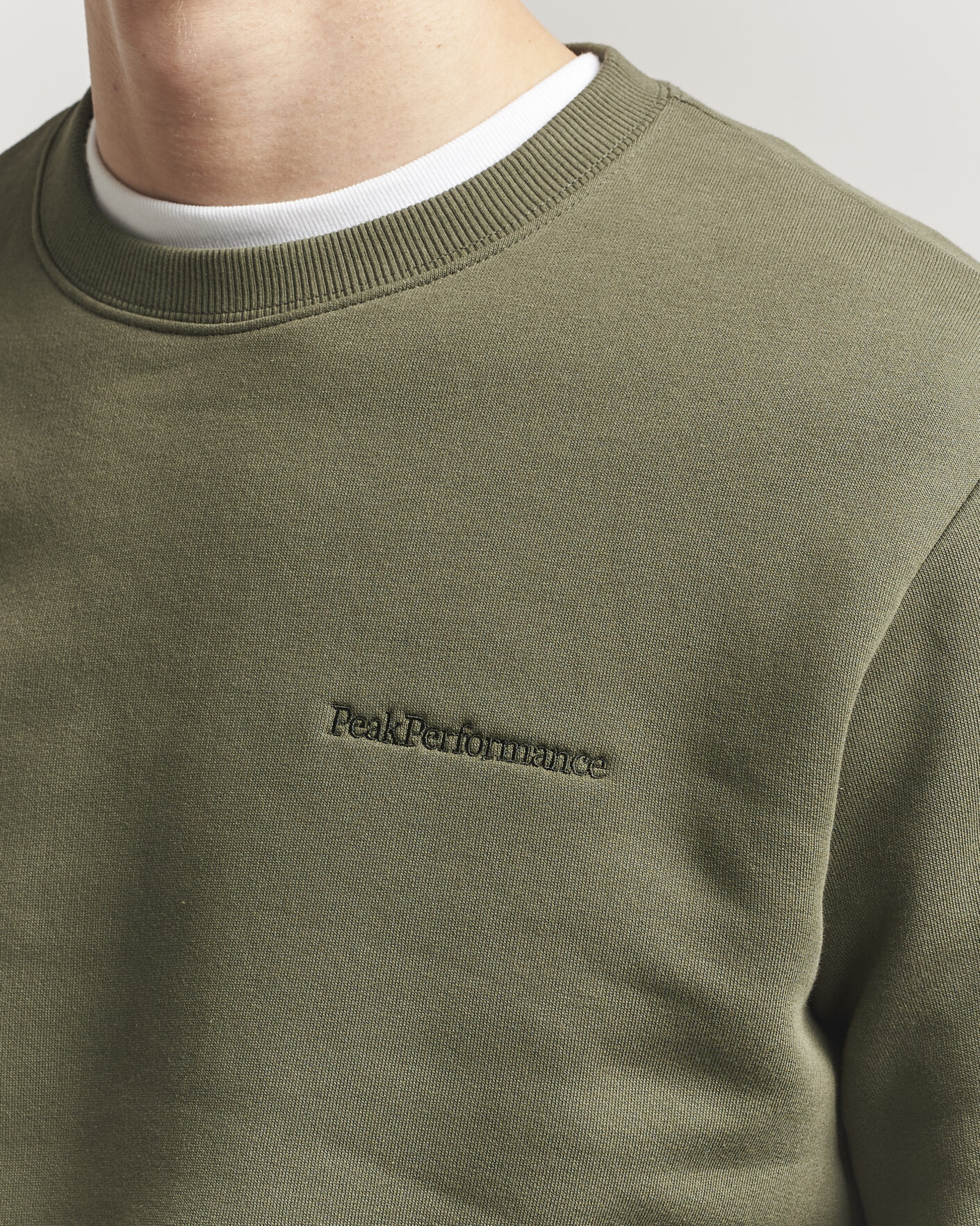Herr | Tröjor | Peak Performance | Original Crew Neck Sweatshirt Pine Needle