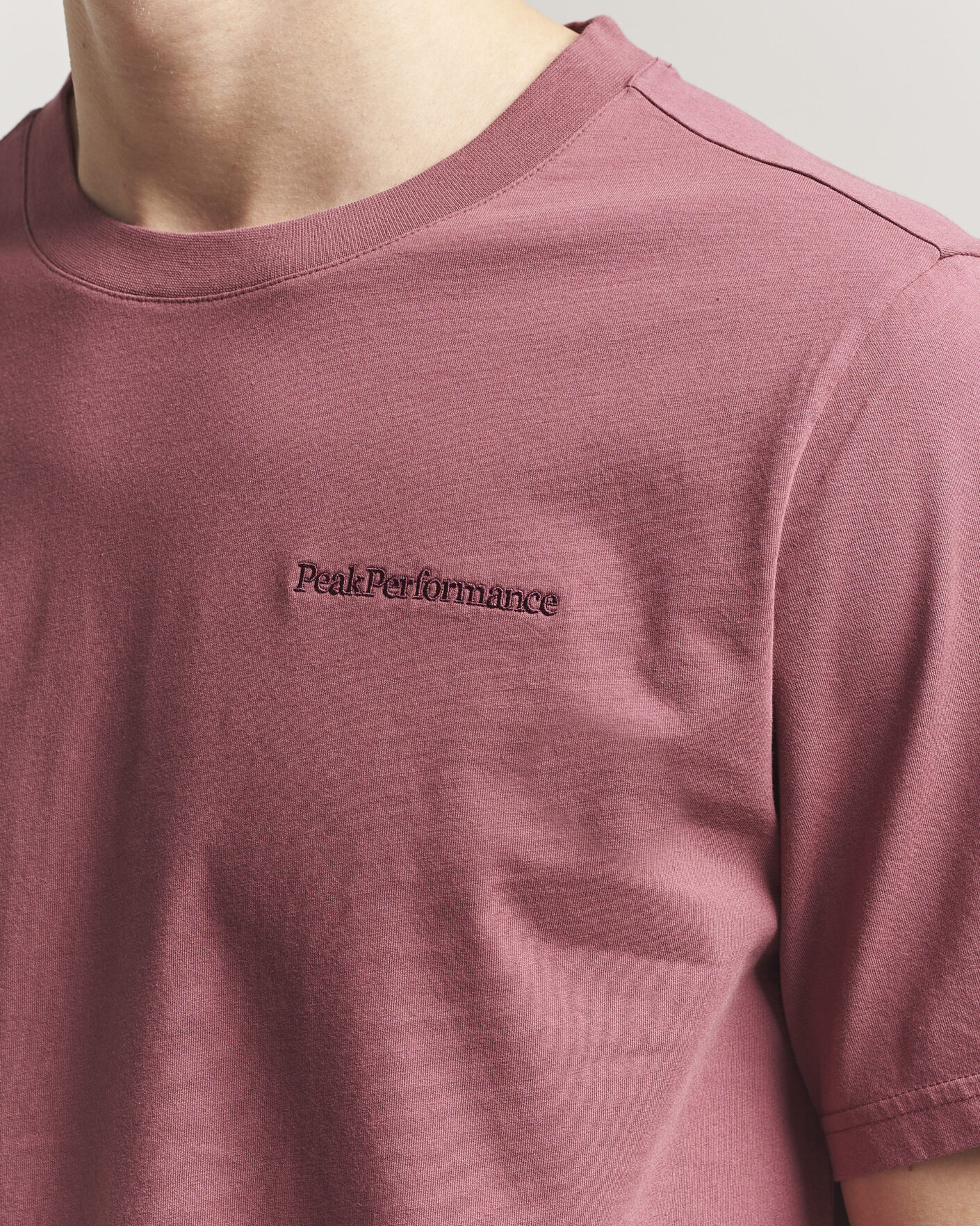 Herr | T-Shirts | Peak Performance | Original Crew Neck T-Shirt Wild Rouge