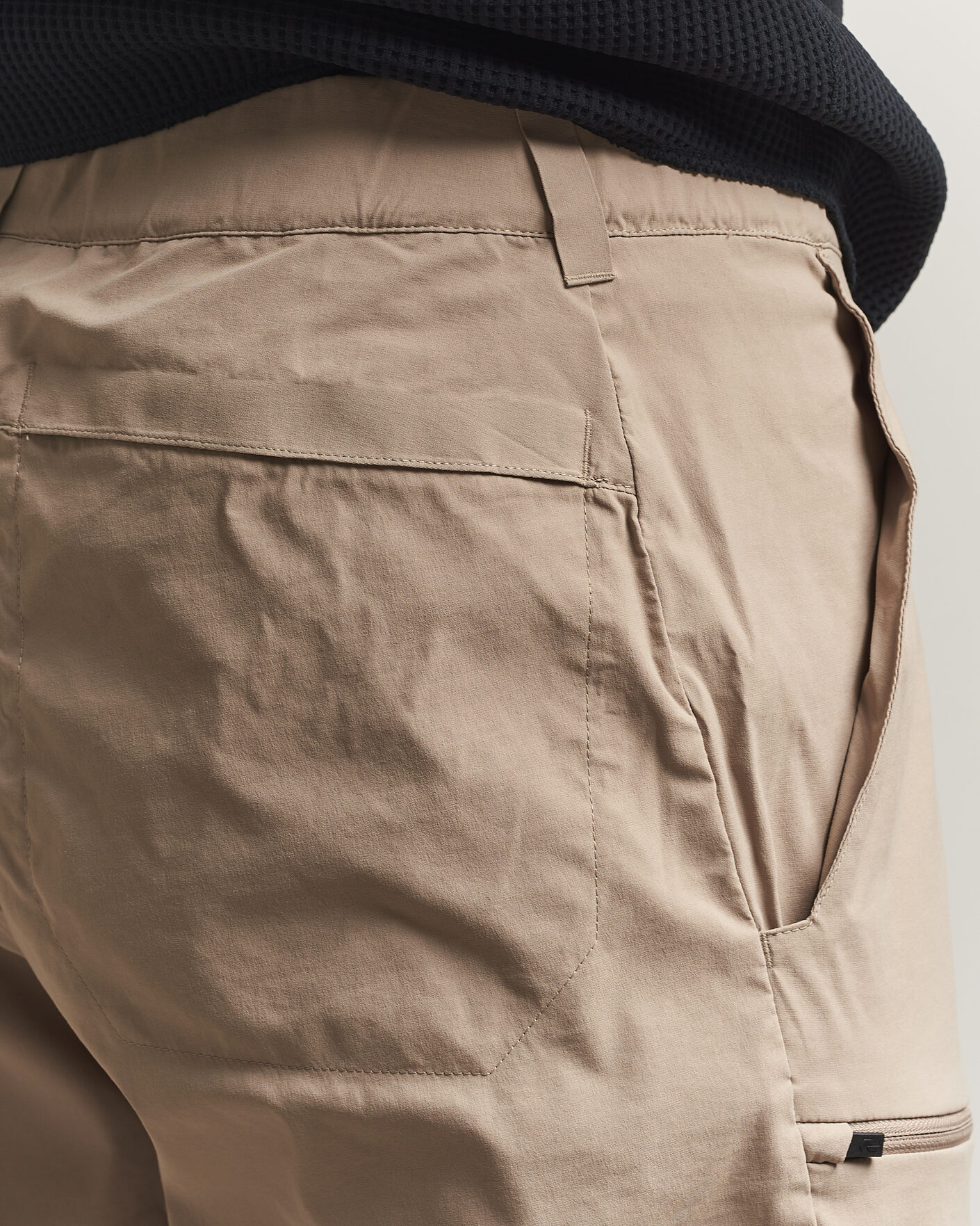 Herr | Shorts | Peak Performance | Iconiq Shorts Avid Beige