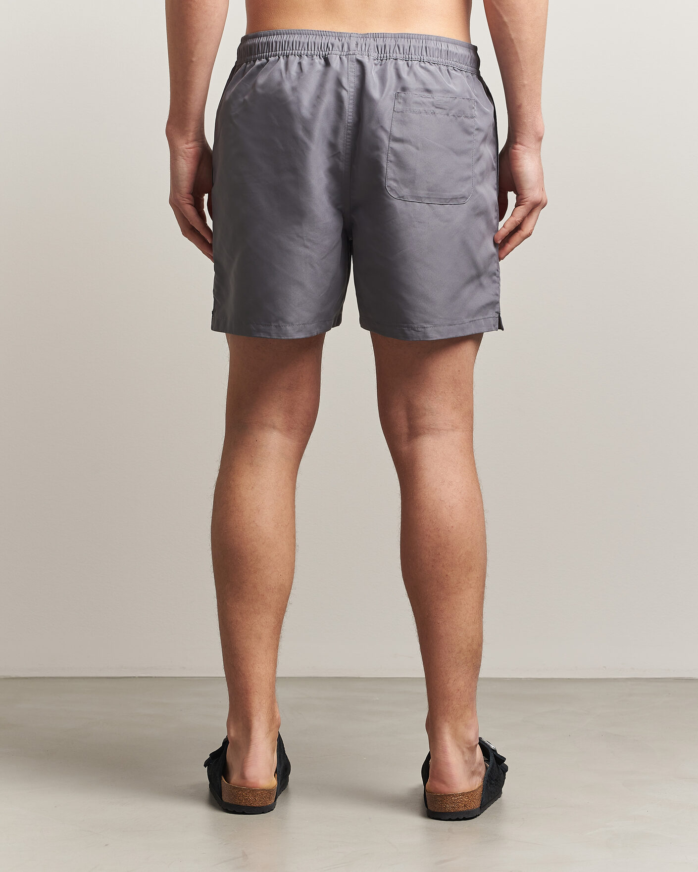 Herr | Badbyxor | Peak Performance | Swimshorts Quite Grey