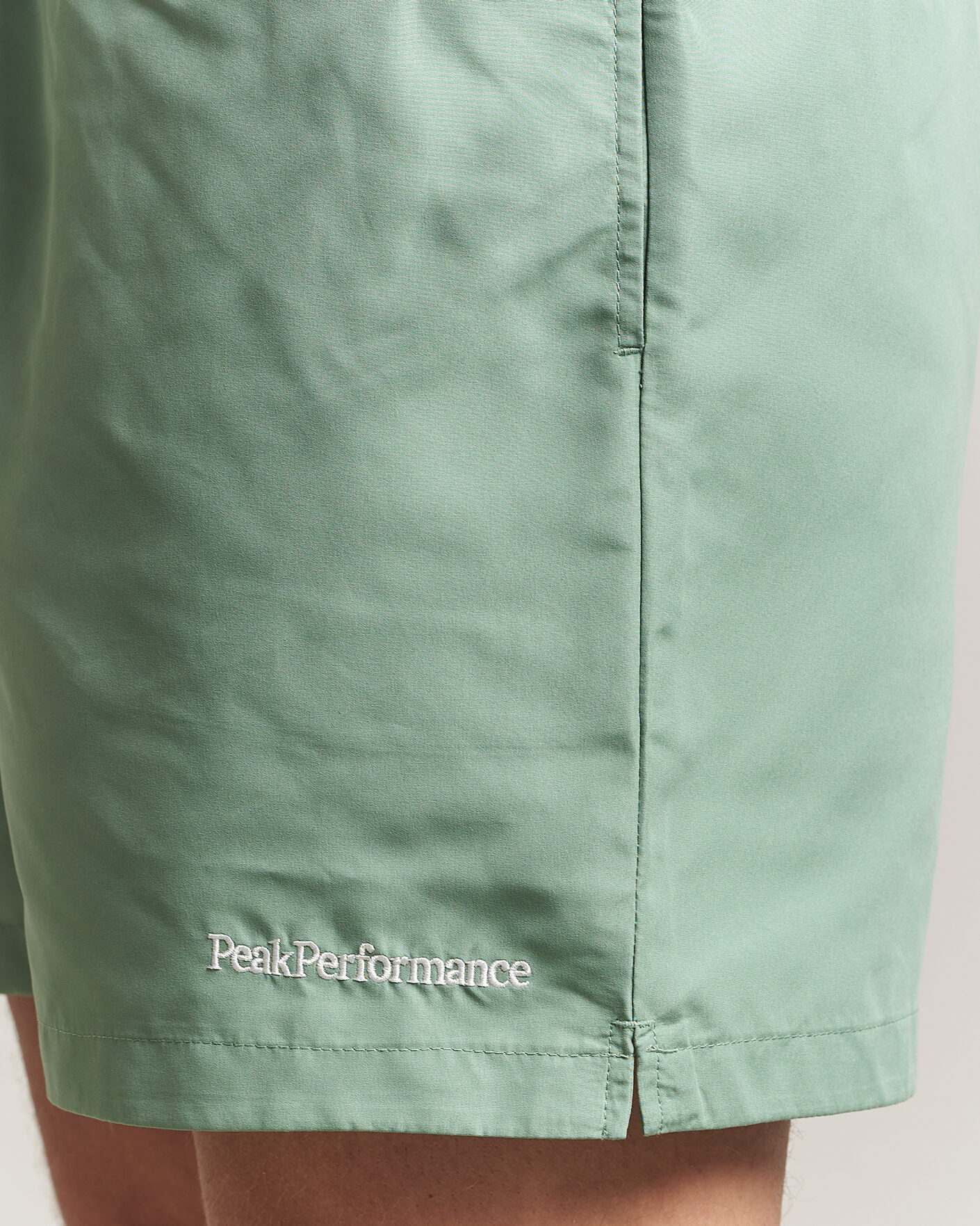 Herr | Badbyxor | Peak Performance | Swimshorts Green Valley