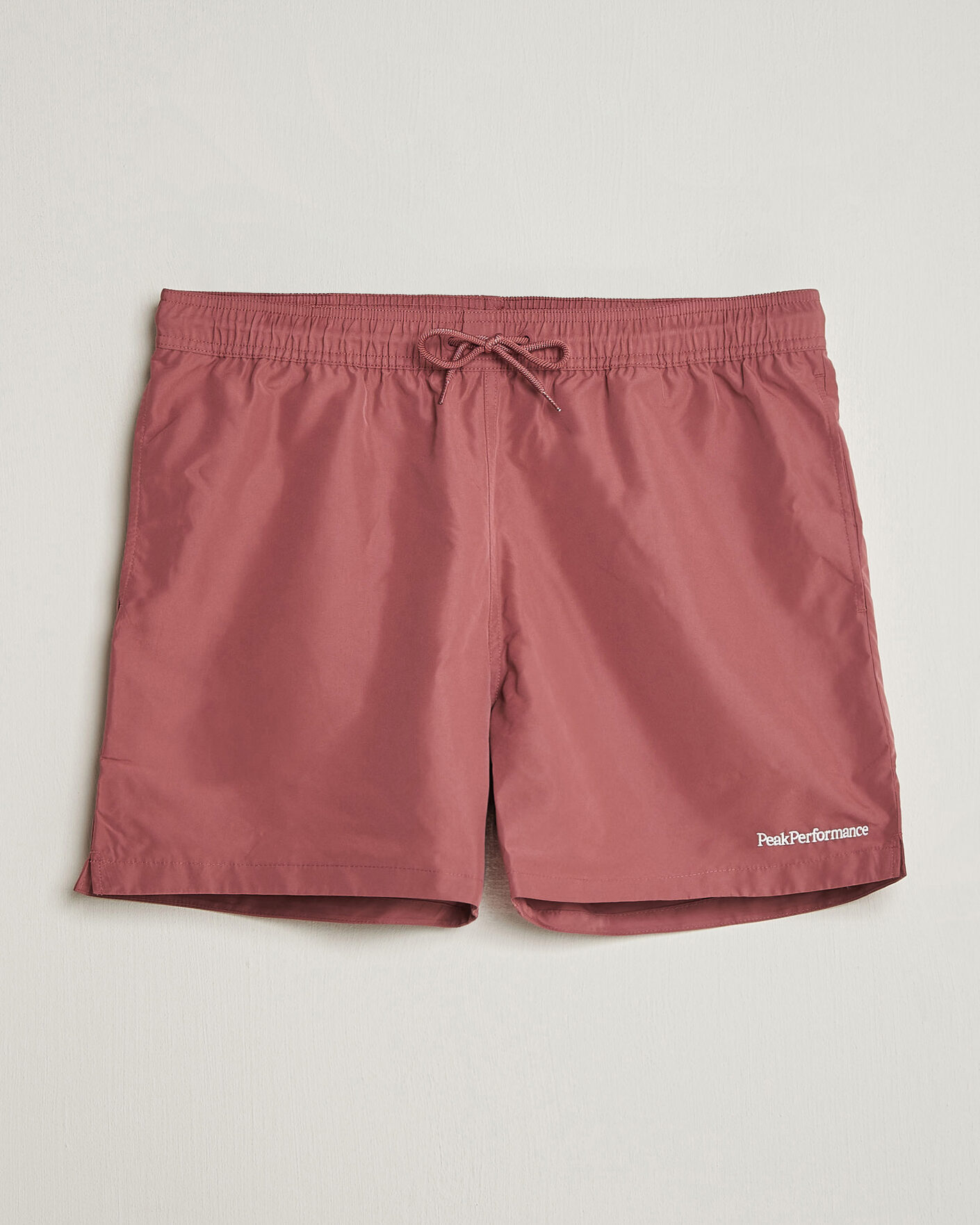Herr | Badbyxor | Peak Performance | Swimshorts Wild Rouge