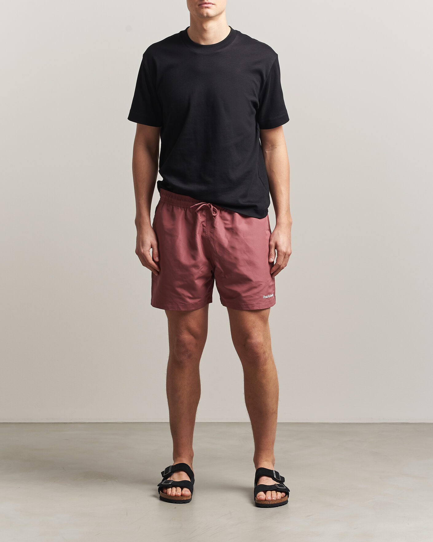 Herr | Badbyxor | Peak Performance | Swimshorts Wild Rouge