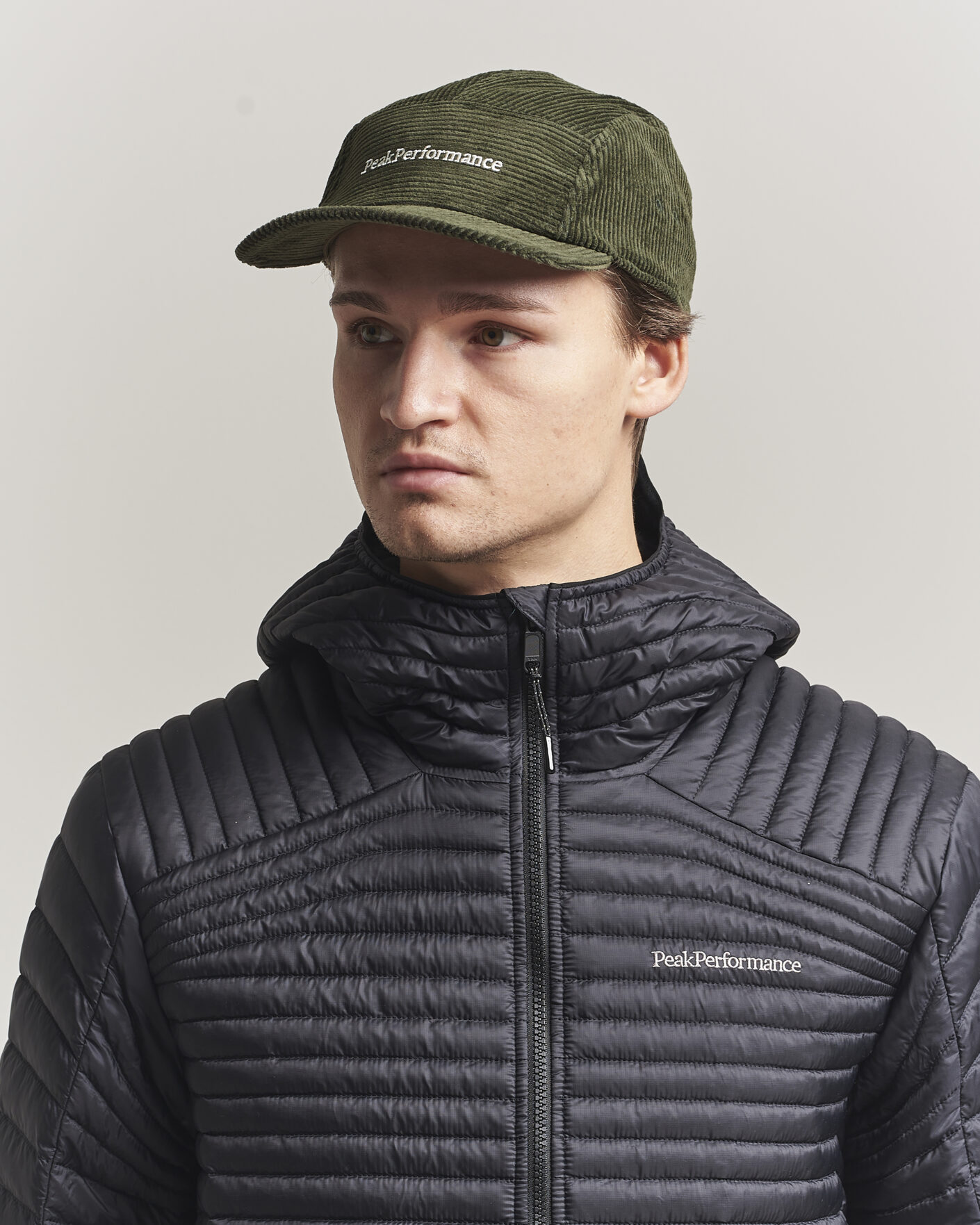 Herr | Hattar & kepsar | Peak Performance | Cord Cap Pine Needle