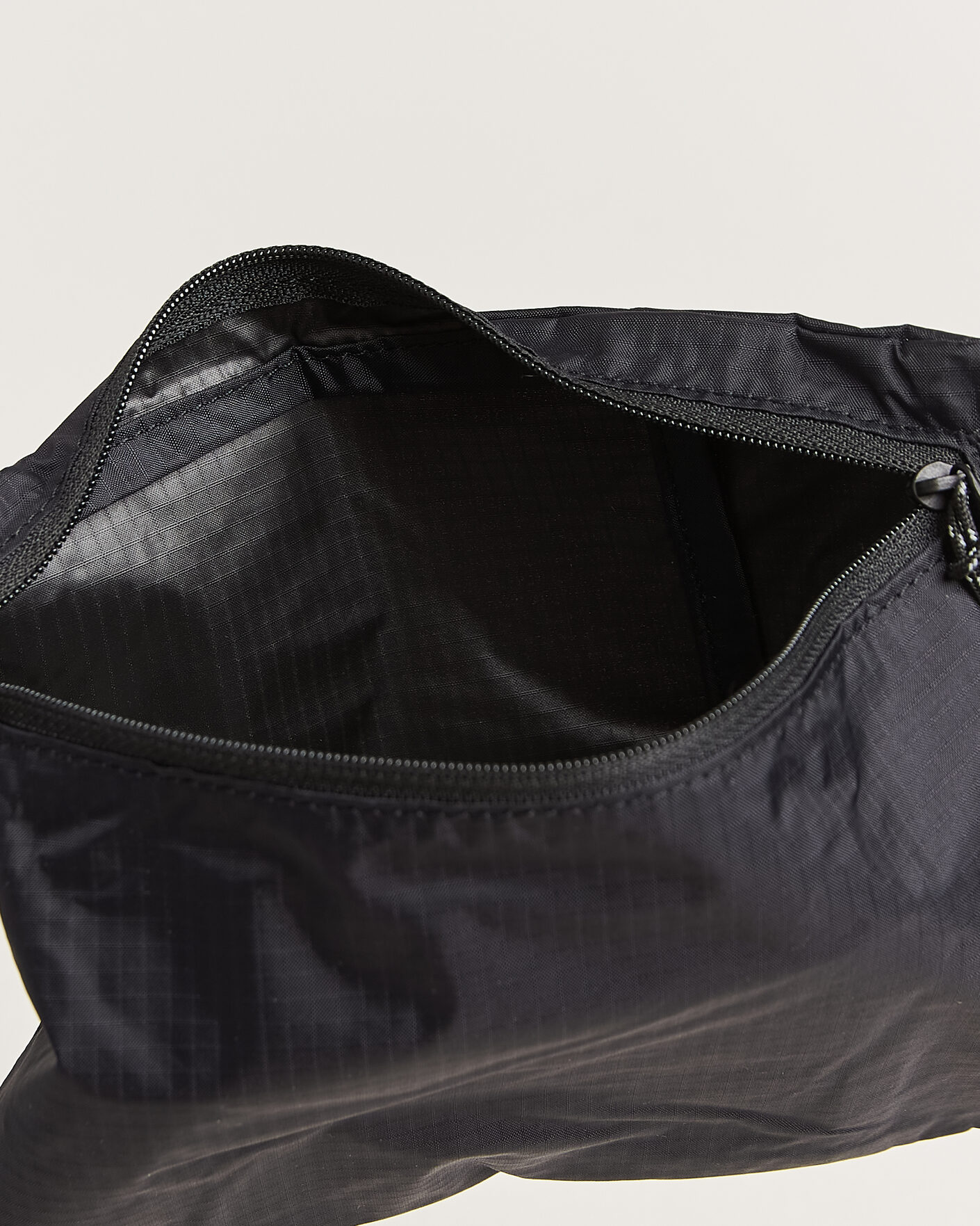 Herr | Väskor | Peak Performance | Accessory Bag Black