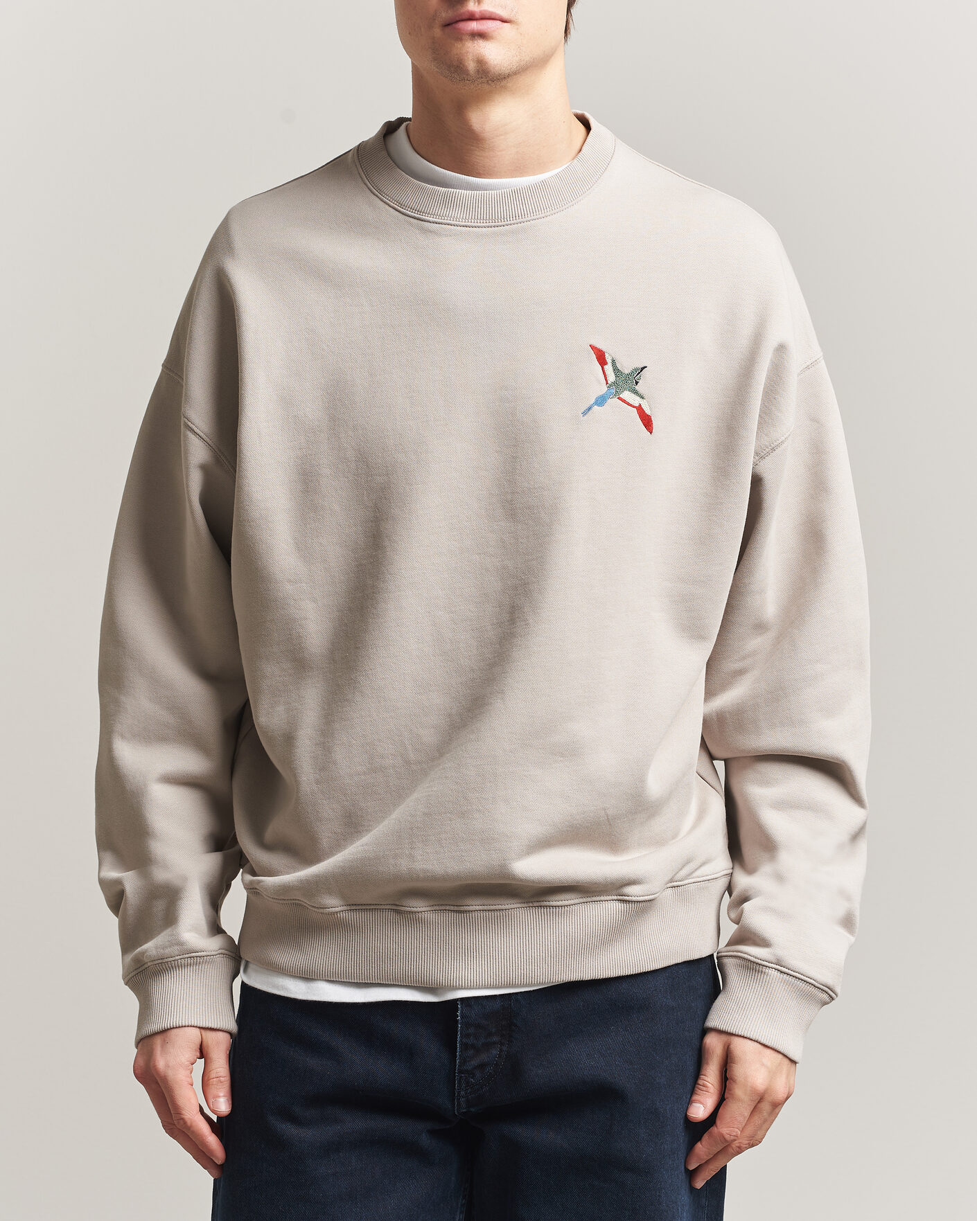 Herr | Tröjor | Axel Arigato | Micro Bee Bird Sweatshirt Stone