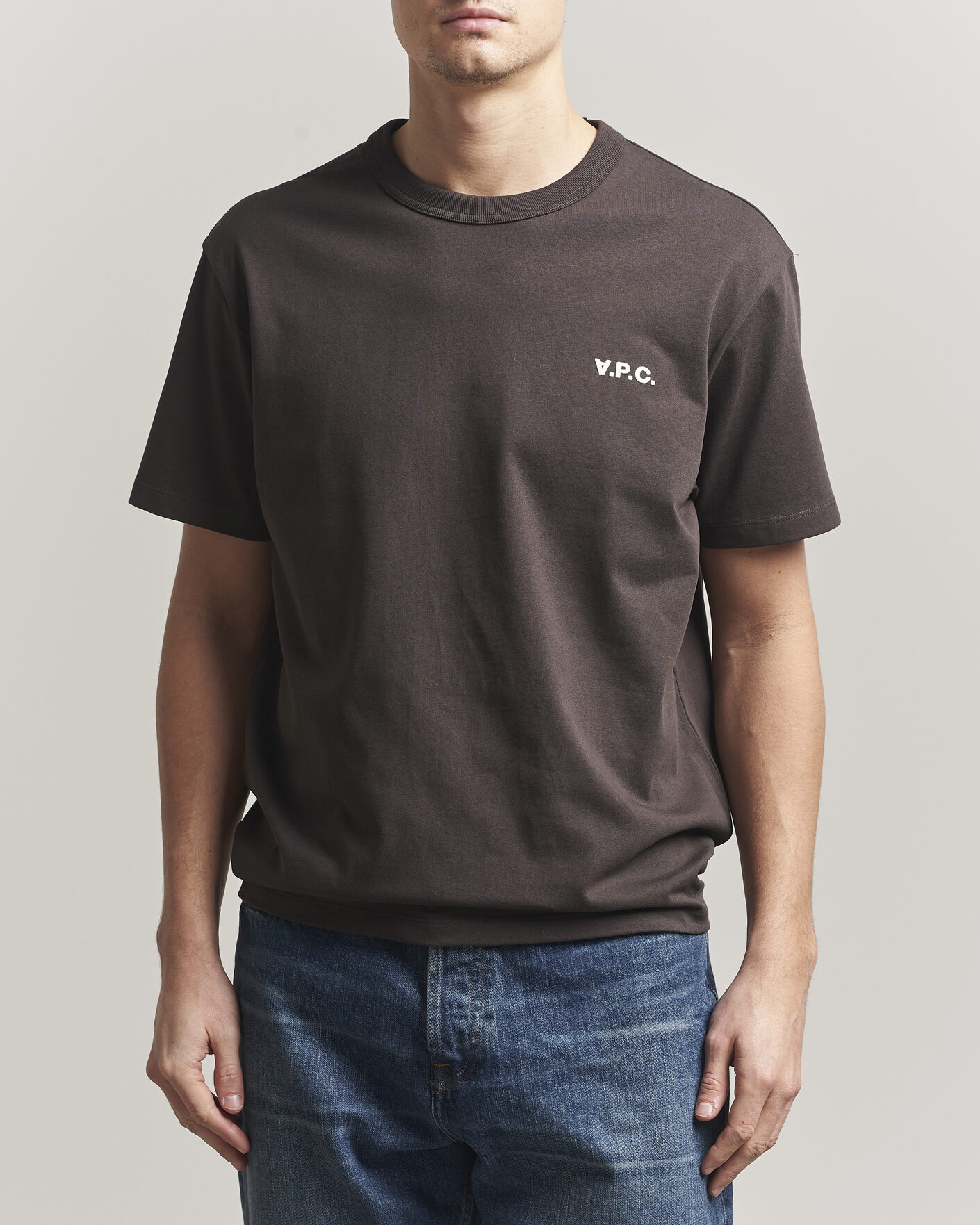 Herr | T-Shirts | A.P.C. | Boxy Fit Petit VPC T-Shirt Ecru Brown