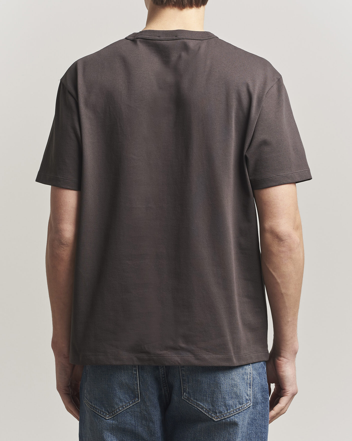 Herr | T-Shirts | A.P.C. | Boxy Fit Petit VPC T-Shirt Ecru Brown