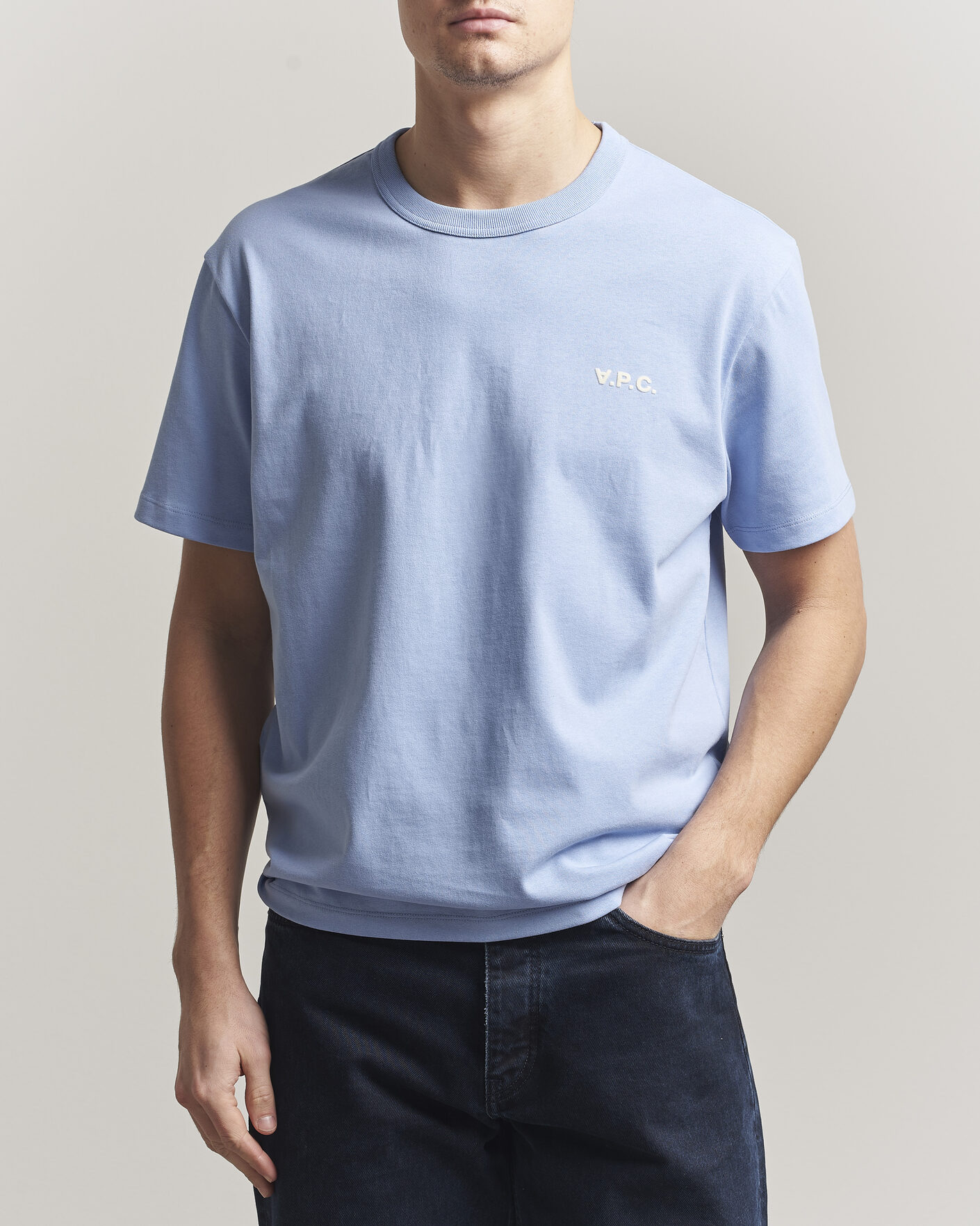 Herr | T-Shirts | A.P.C. | Boxy Fit Petit VPC T-Shirt Light Blue