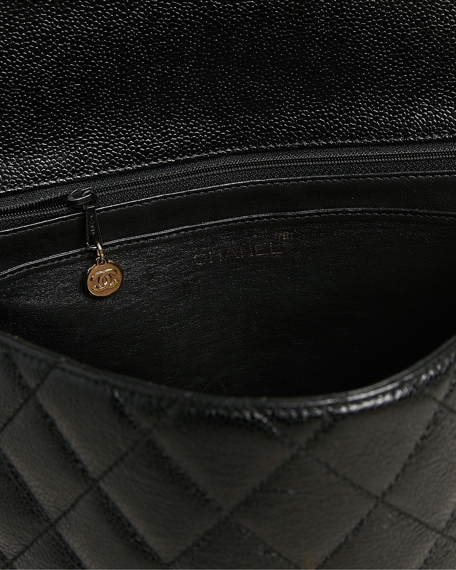 Herr | Pre-Owned & Vintage Bags | Chanel Pre-Owned | Kelly Top Handle Bag Caviar Black