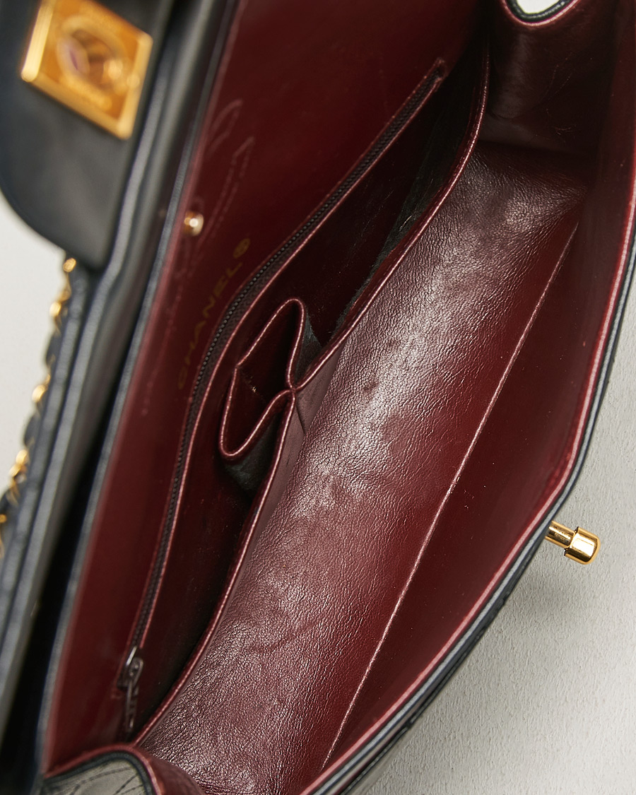 Herr | Pre-Owned & Vintage Bags | Chanel Pre-Owned | Single Flap Bag Lambskin Black