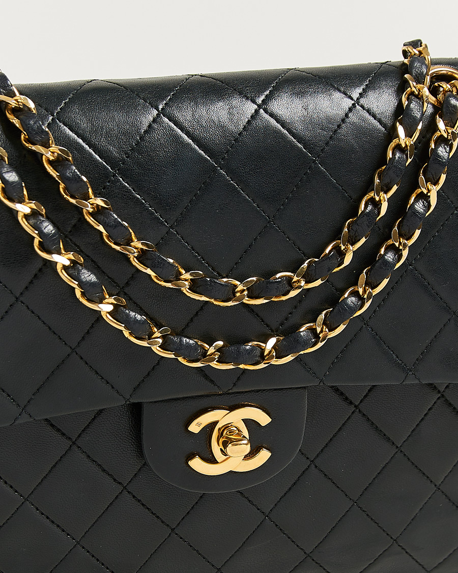 Herr | Pre-Owned & Vintage Bags | Chanel Pre-Owned | Single Flap Bag Lambskin Black
