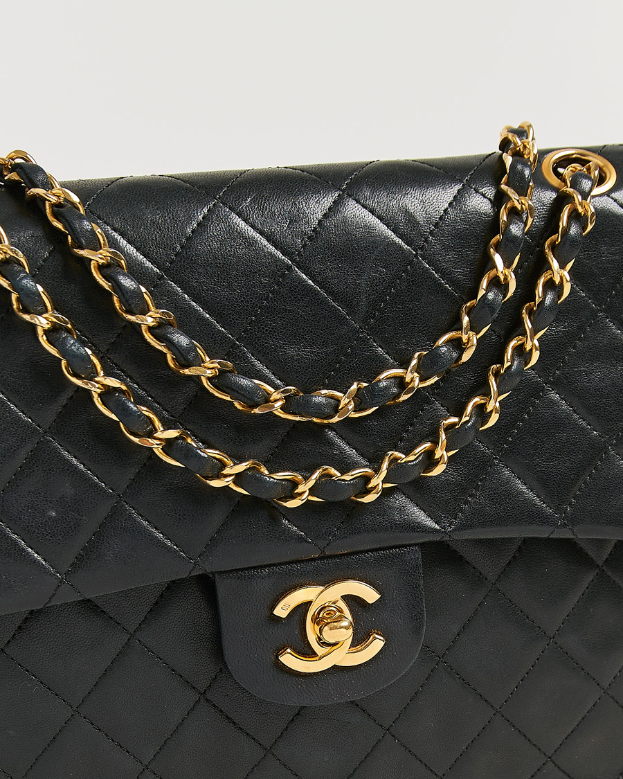 Herr | Pre-Owned & Vintage Bags | Chanel Pre-Owned | Classic Double Flap Small Lamskin Black