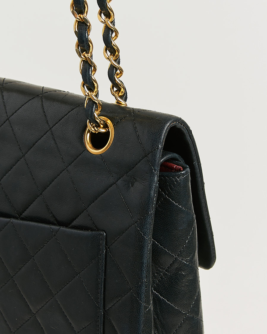 Herr | Pre-Owned & Vintage Bags | Chanel Pre-Owned | Classic Double Flap Small Lamskin Black