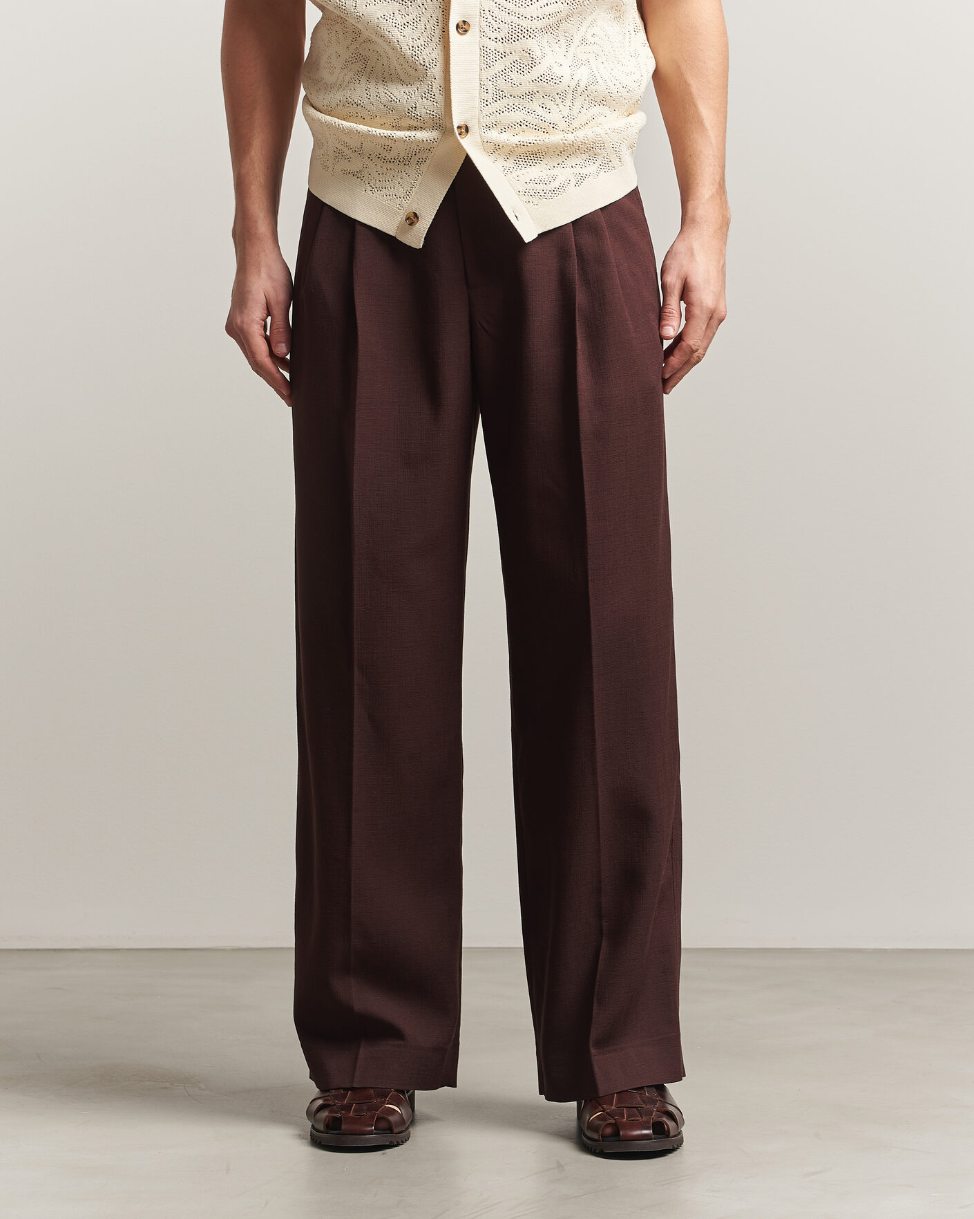 Herr | Byxor | Drôle de Monsieur | Viscose Pleated Trousers Brown