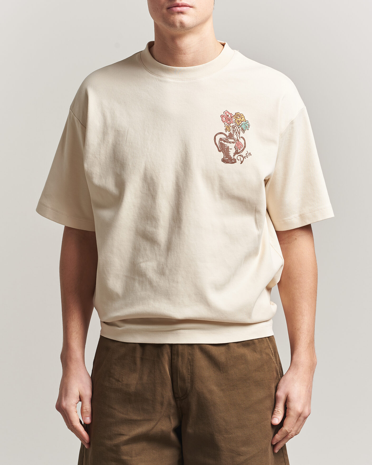 Herr | T-Shirts | Drôle de Monsieur | Vase Havana T-Shirt Sand