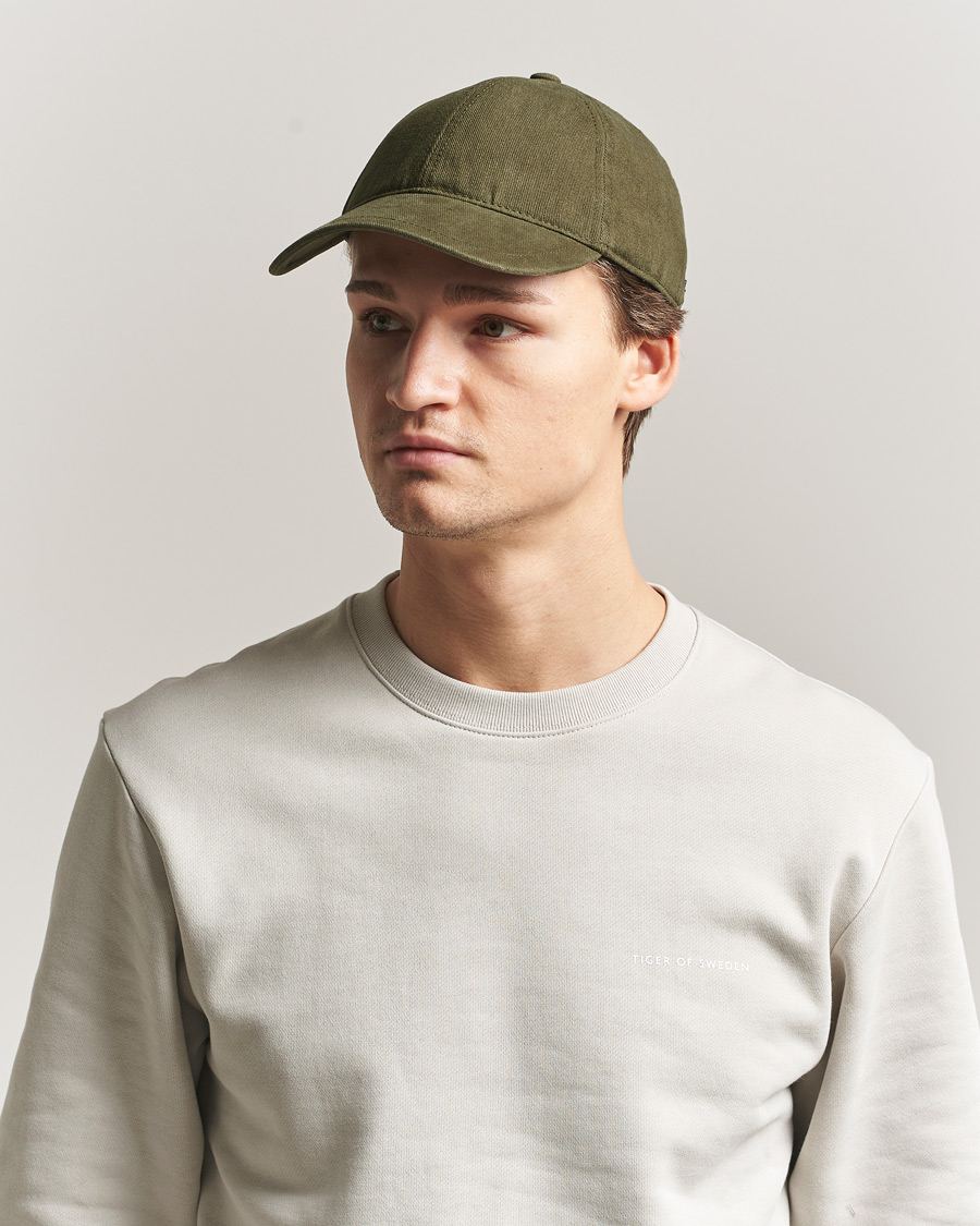 Herr | Hattar & kepsar | Tiger of Sweden | Hent Washed Cap Kalamata Green