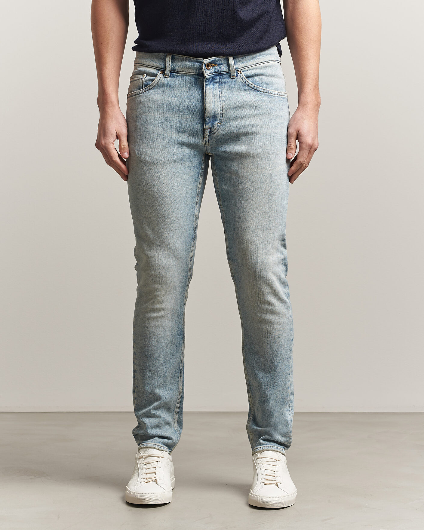 Herr | Byxor | Tiger of Sweden | Evolve Jeans Light Blue