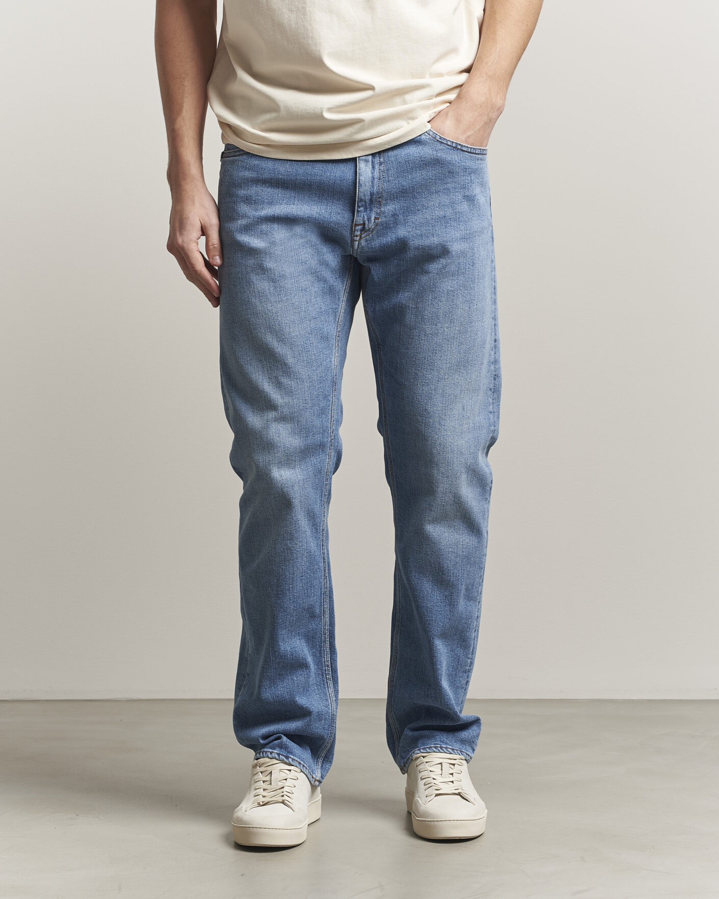 Herr | Jeans | Tiger of Sweden | Des Jeans Light Blue