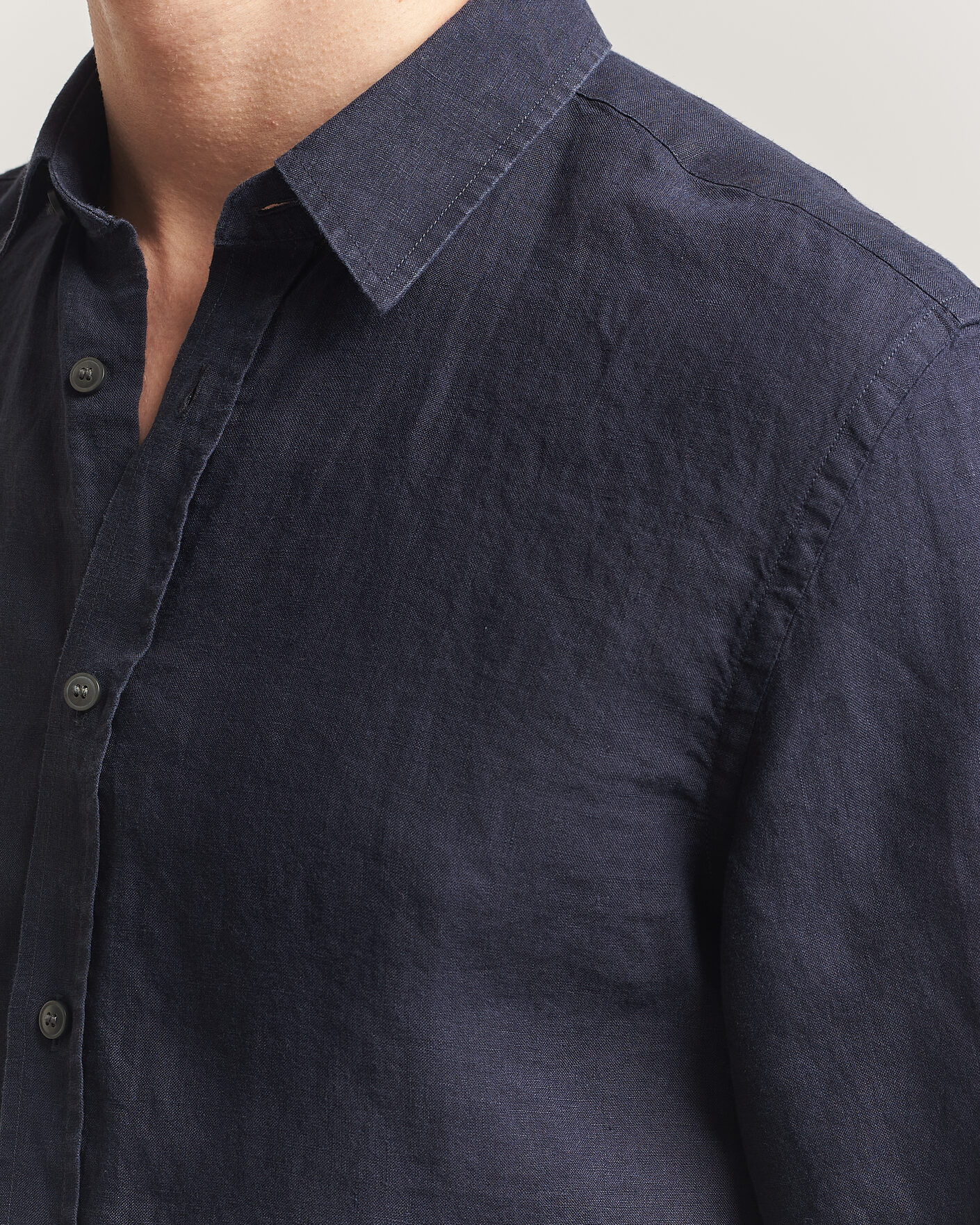 Herr | Skjortor | Tiger of Sweden | Spenser Linen Shirt Midnight Blue