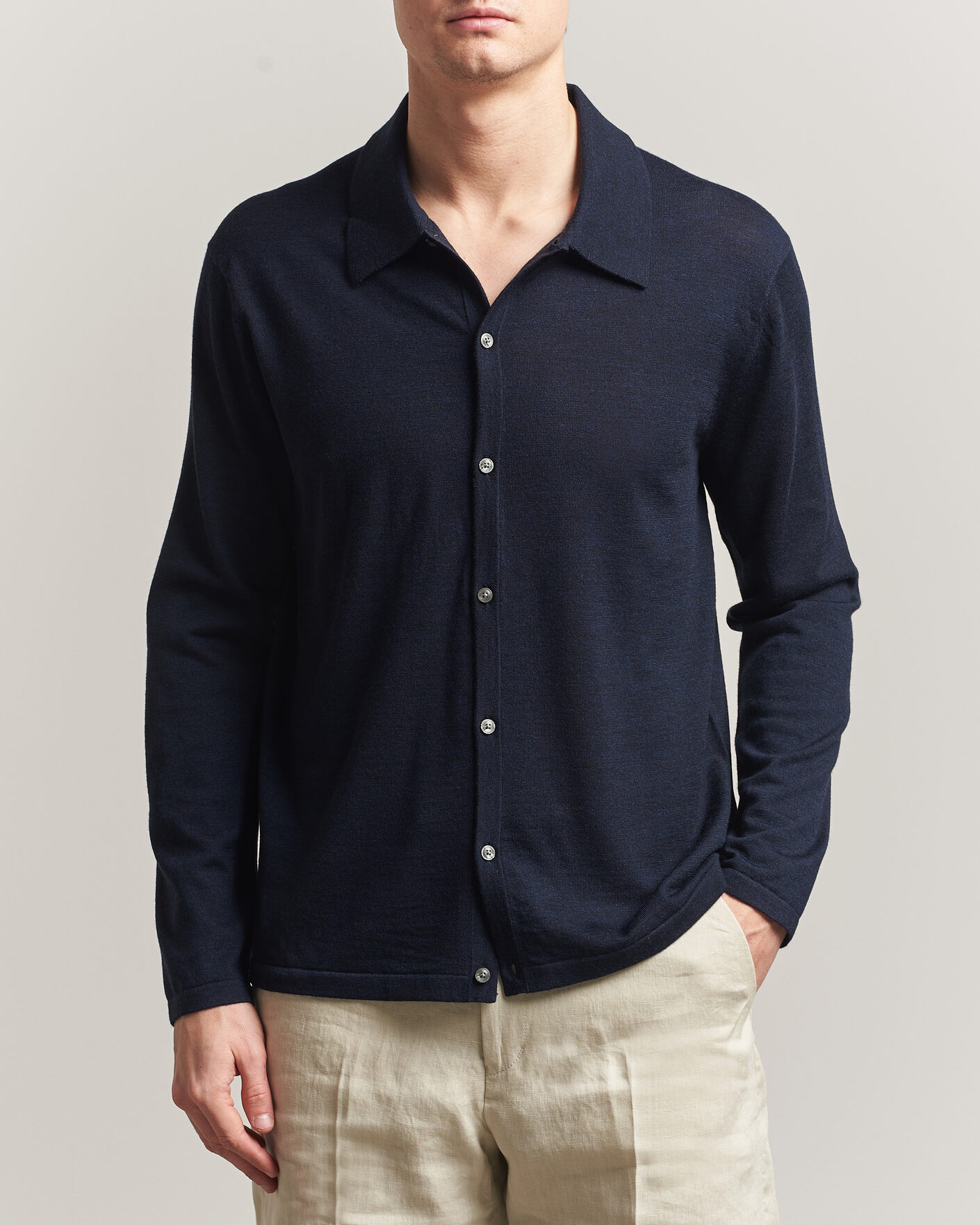 Herr | Tröjor | Tiger of Sweden | Verklin Merino Knitted Cardigan Light Ink