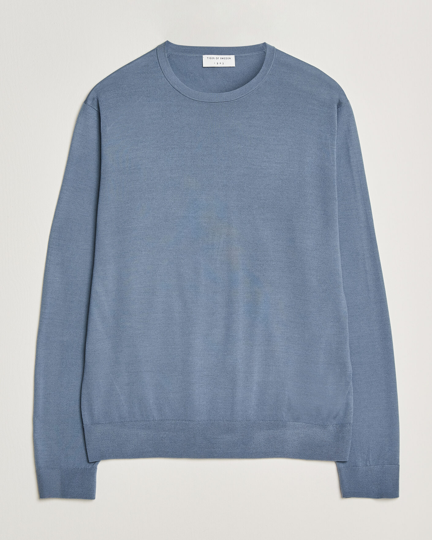 Herr | Tröjor | Tiger of Sweden | Connor Merino Knitted Crew Neck Dull Blue
