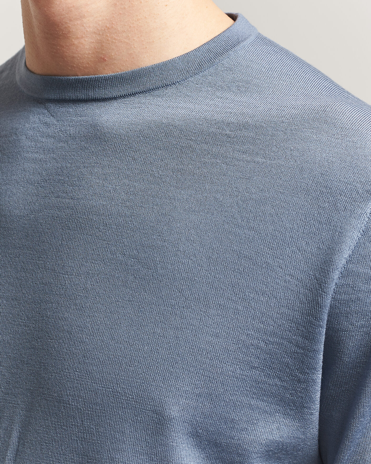 Herr | Tröjor | Tiger of Sweden | Connor Merino Knitted Crew Neck Dull Blue