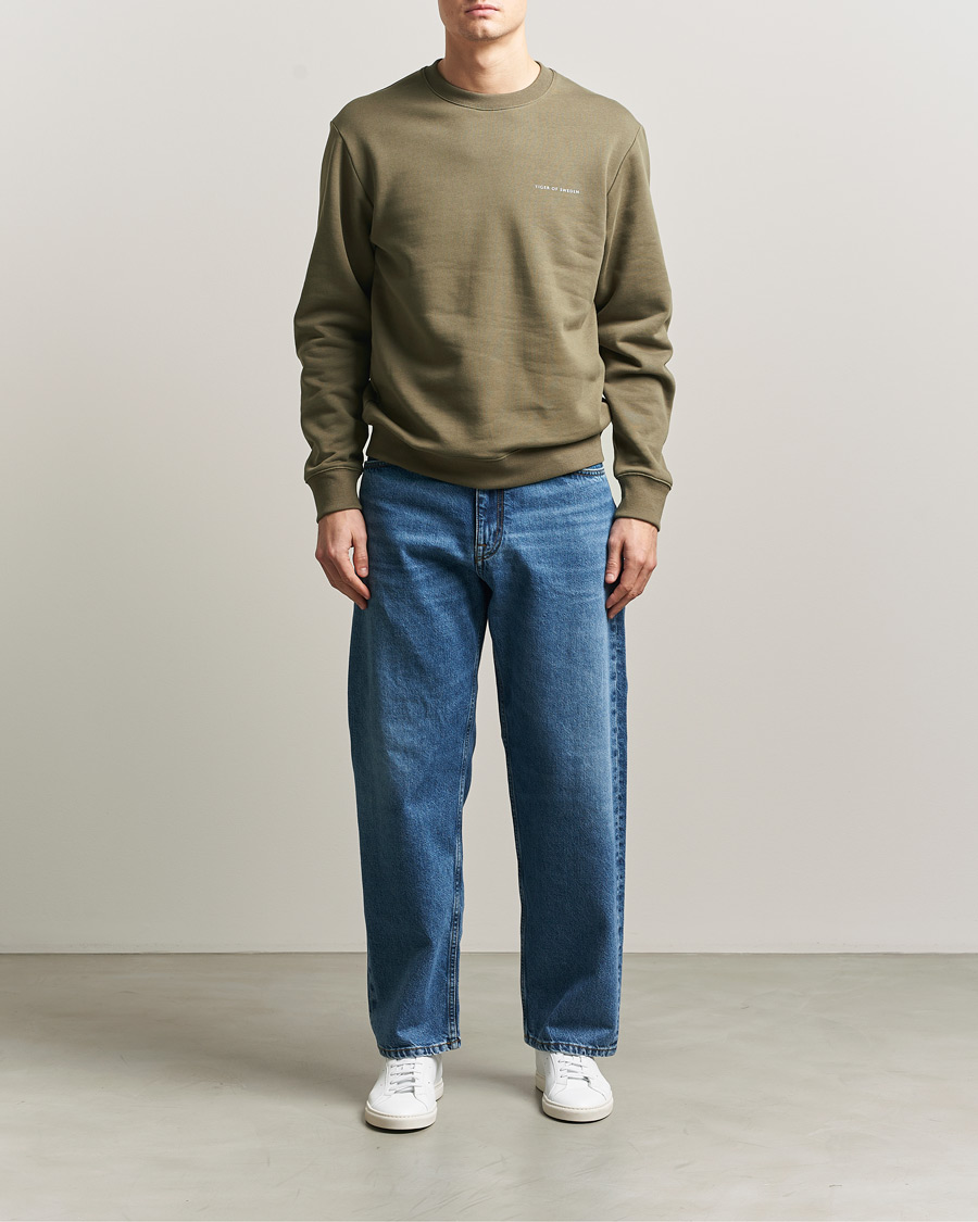 Herr | Tröjor | Tiger of Sweden | Emerson Crew Neck Sweatshirt October Sage