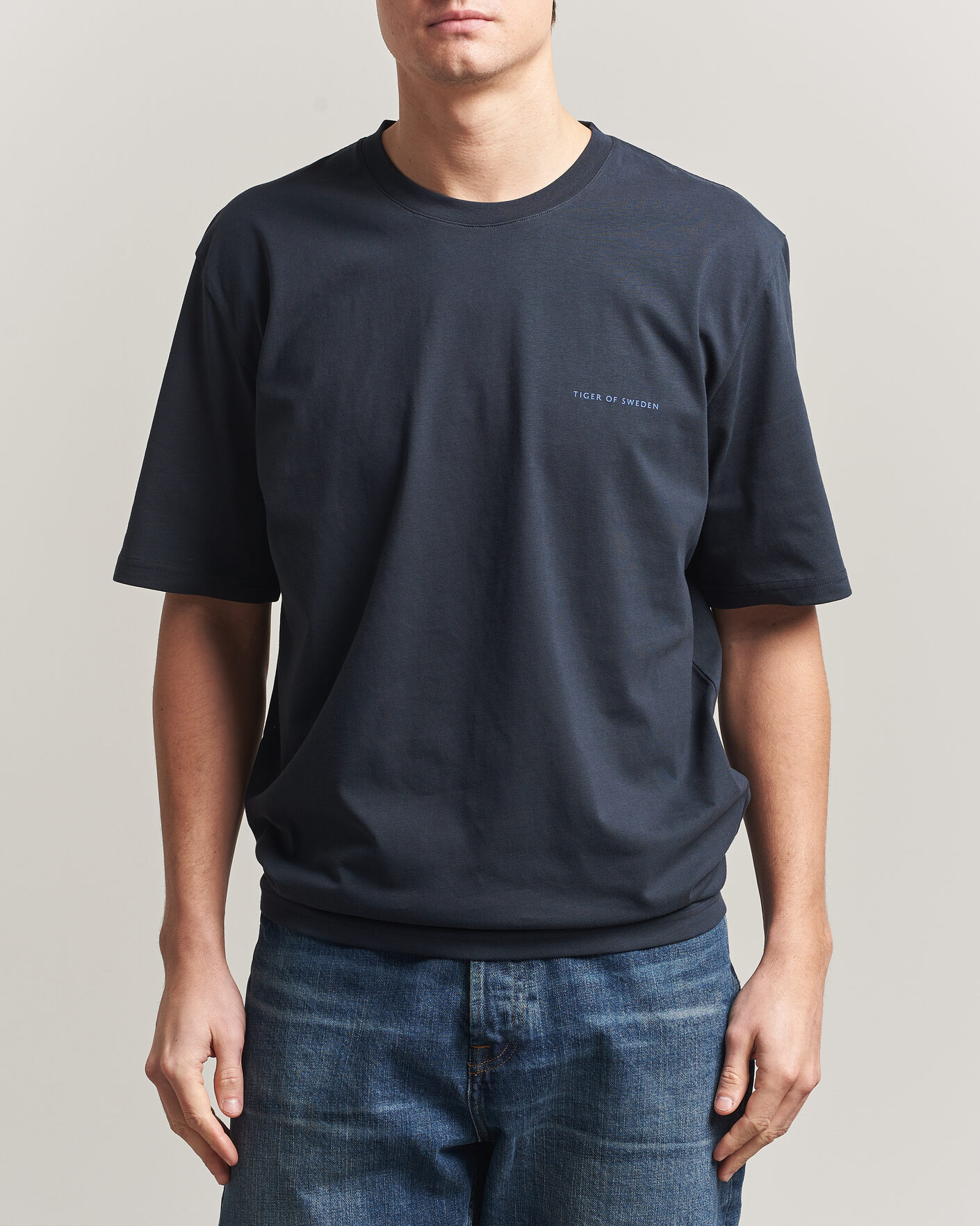 Herr | T-Shirts | Tiger of Sweden | Pro Logo Crew Neck T-Shirt Light Ink