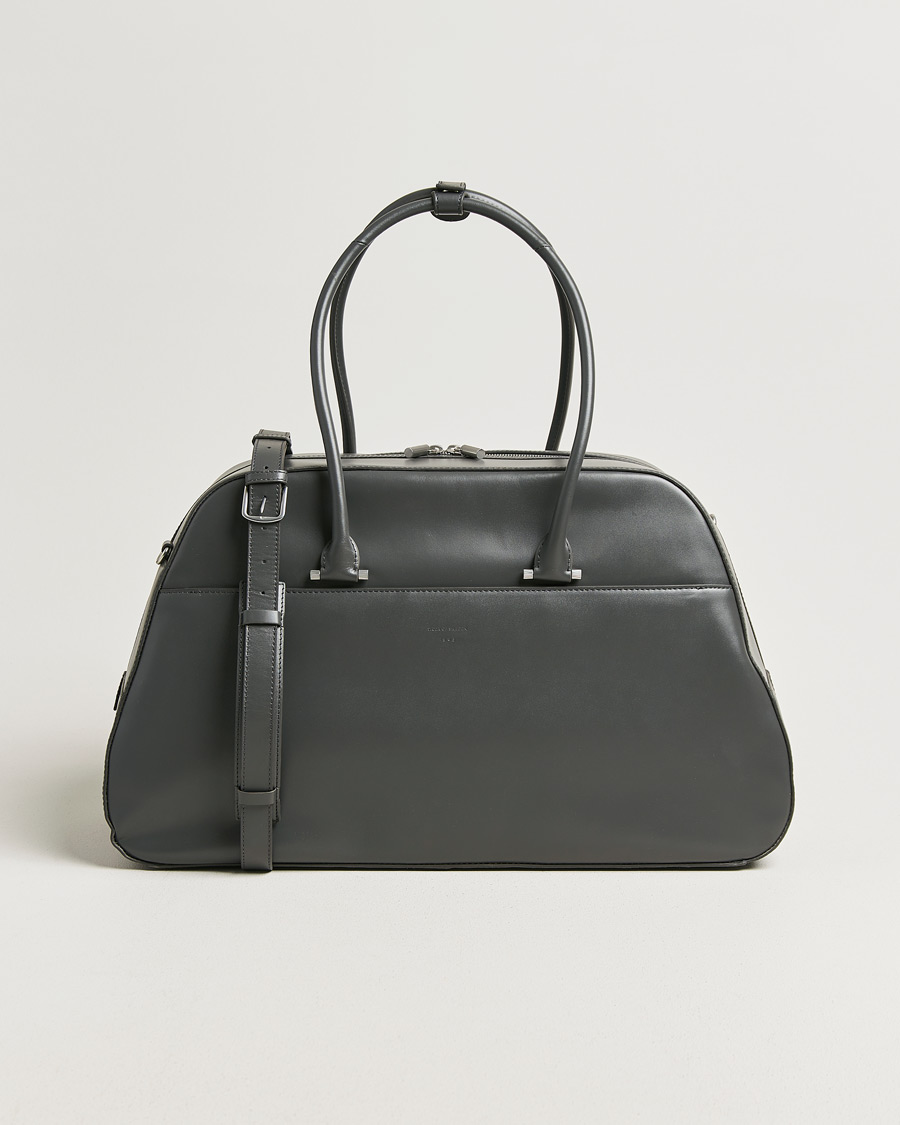 Herr | Väskor | Tiger of Sweden | Navisa Smooth Leather Weekendbag Jet Grey