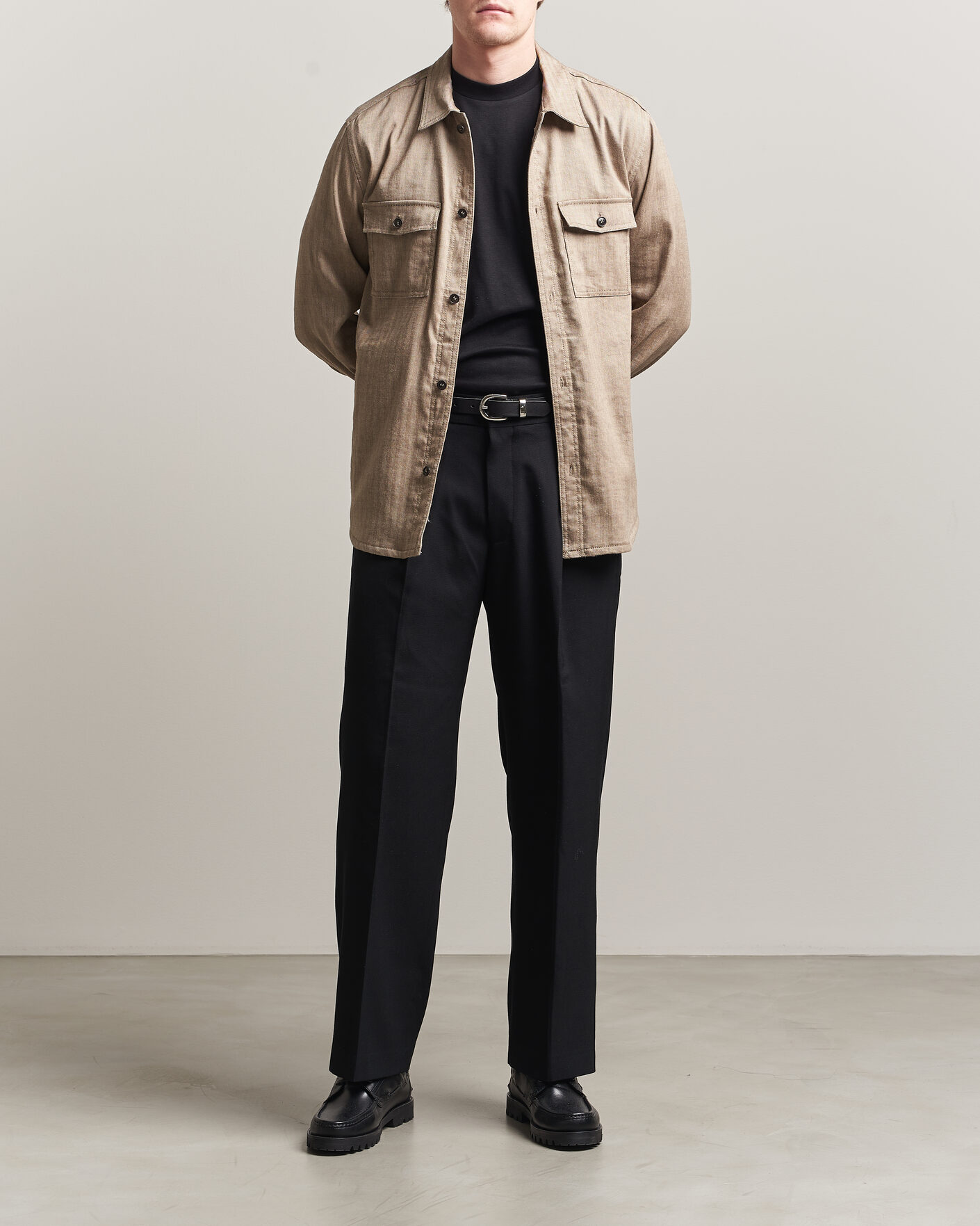 Herr | Skjortor | Tiger of Sweden | Bishop Linen Overshirt Vintage Beige