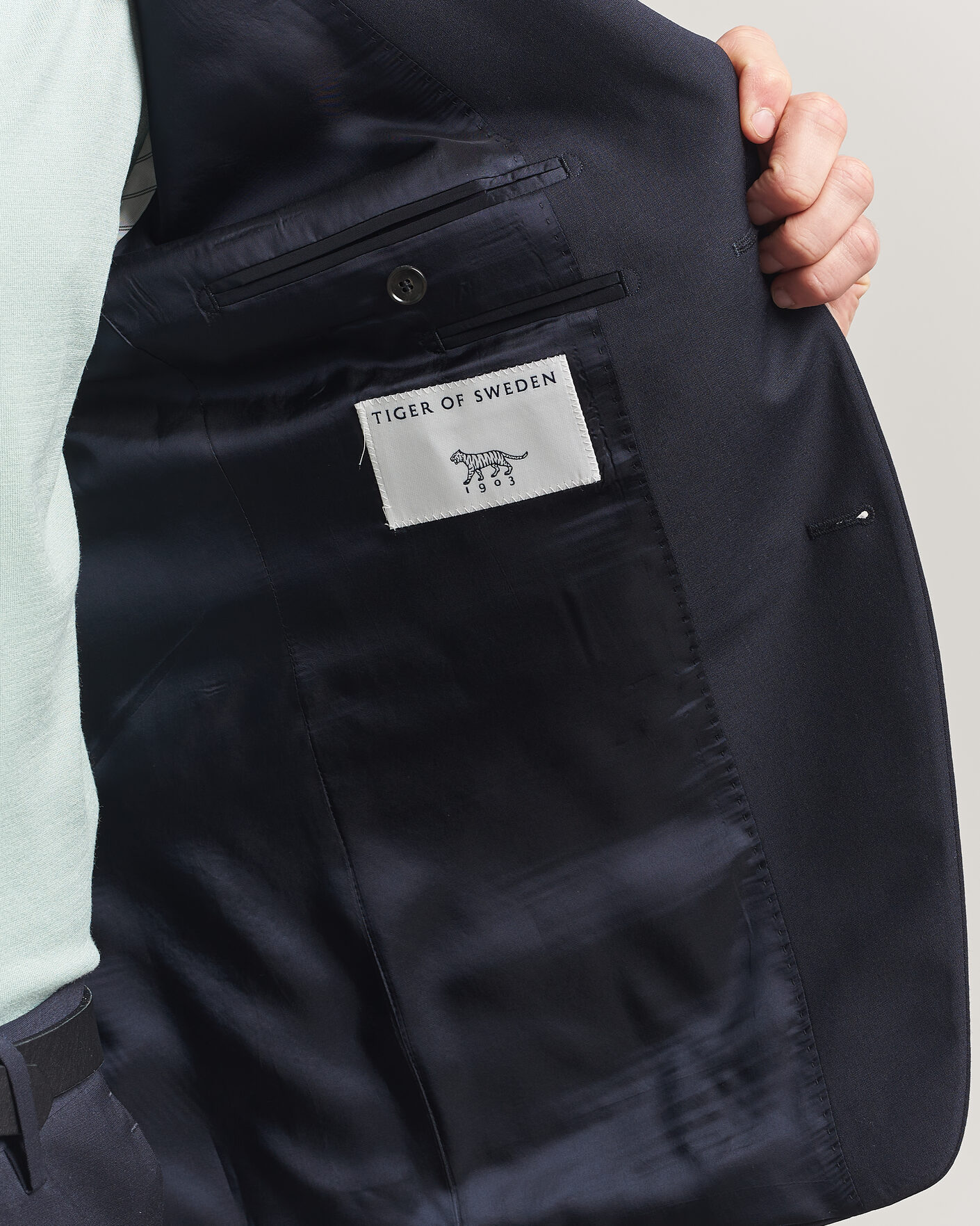 Herr | Kavajer | Tiger of Sweden | Jamie Wool Travel Suit Blazer Dark Ink