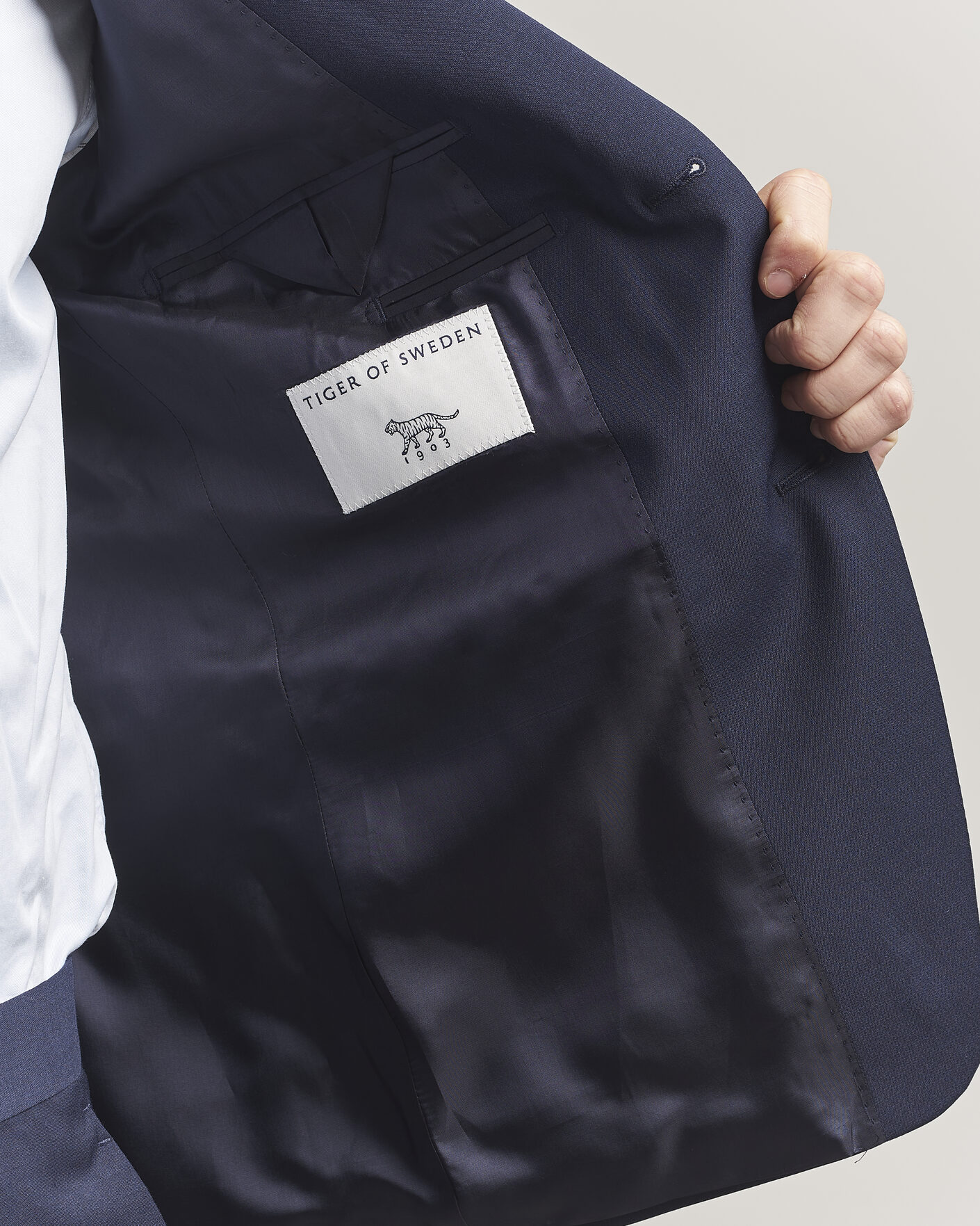 Herr | Kavajer | Tiger of Sweden | Jamie Wool Travel Suit Blazer Royal Blue