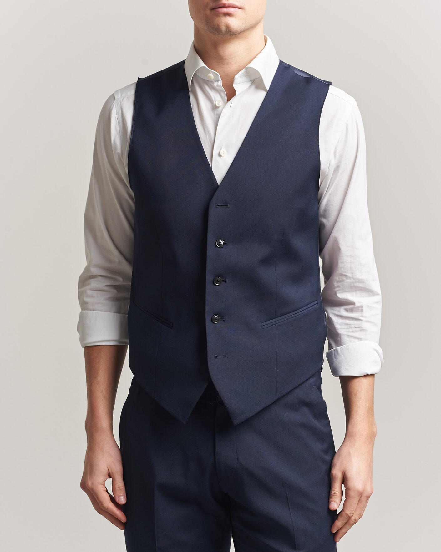 Herr | Västar | Tiger of Sweden | Winston Wool Travel Waistcoat Royal Blue