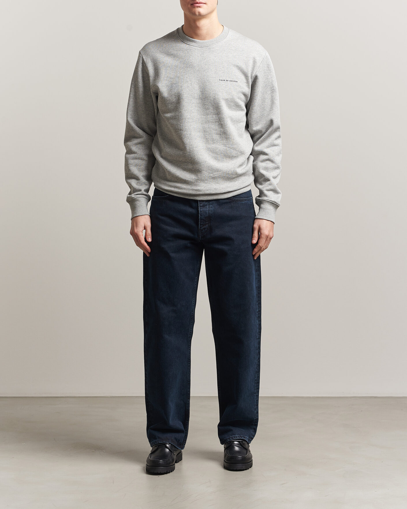 Herr | Tröjor | Tiger of Sweden | Emerson Crew Neck Sweatshirt Grey Melange