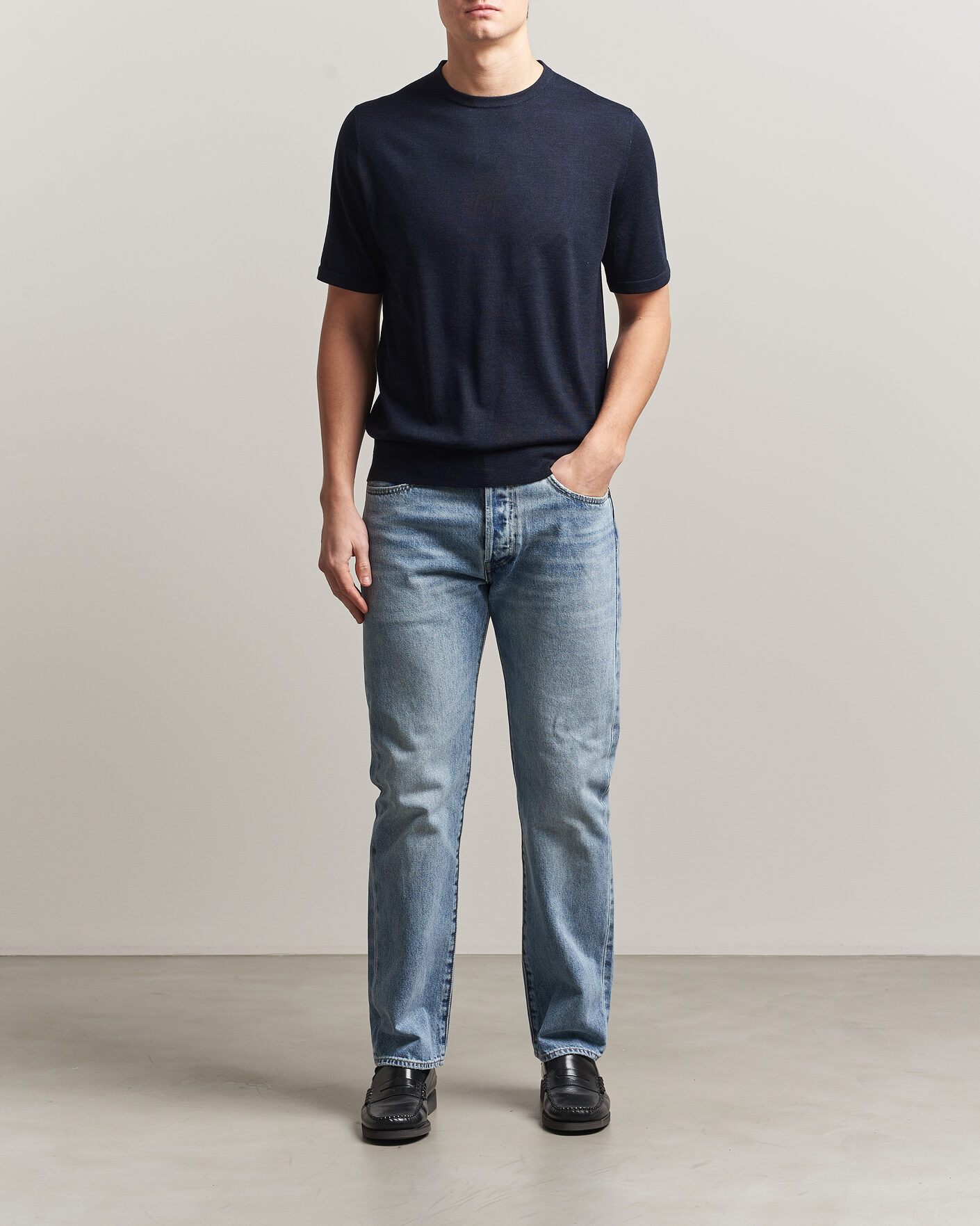 Herr | T-Shirts | Tiger of Sweden | Connor Knitted Crew Neck T-Shirt Light Ink