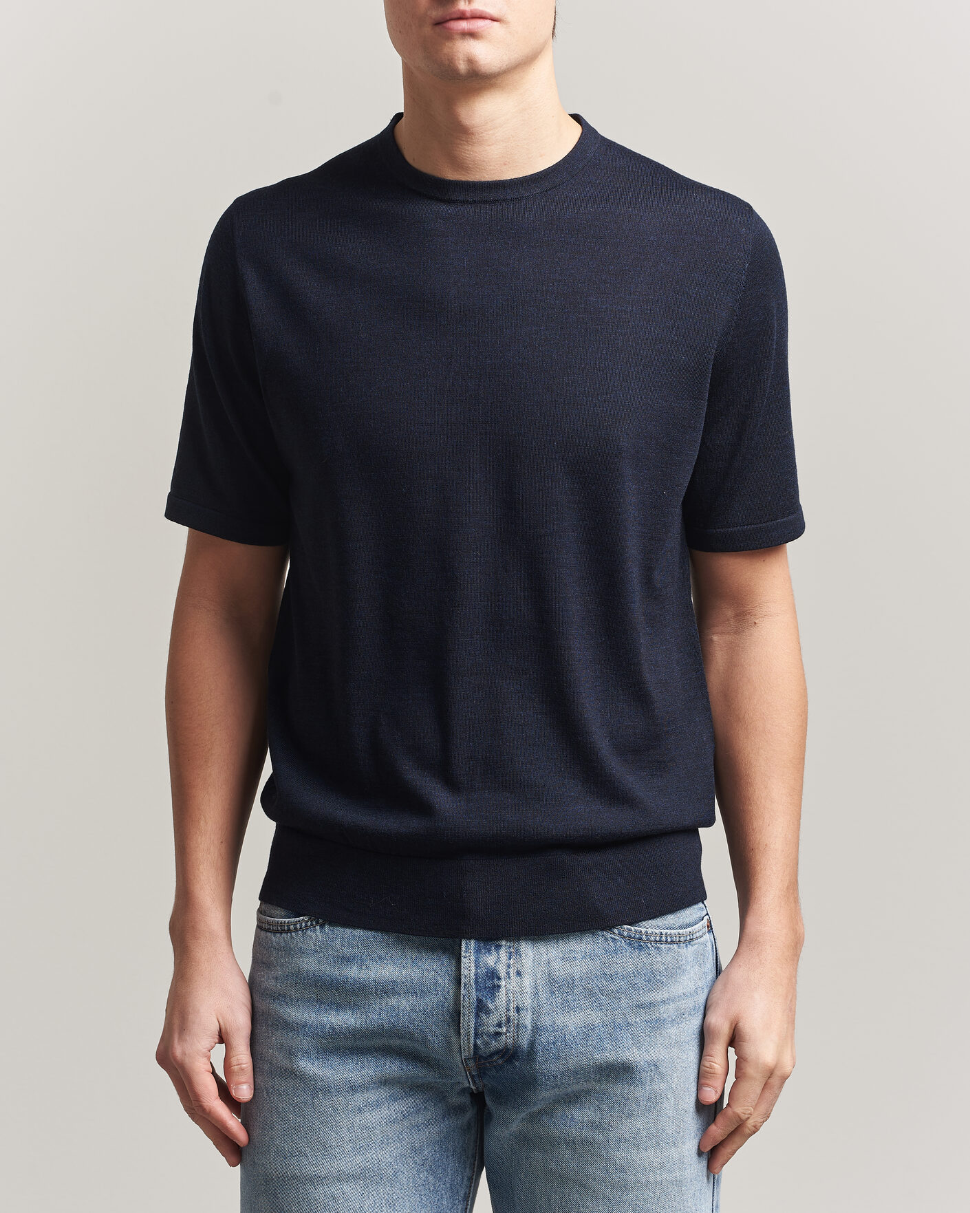 Herr | T-Shirts | Tiger of Sweden | Connor Knitted Crew Neck T-Shirt Light Ink