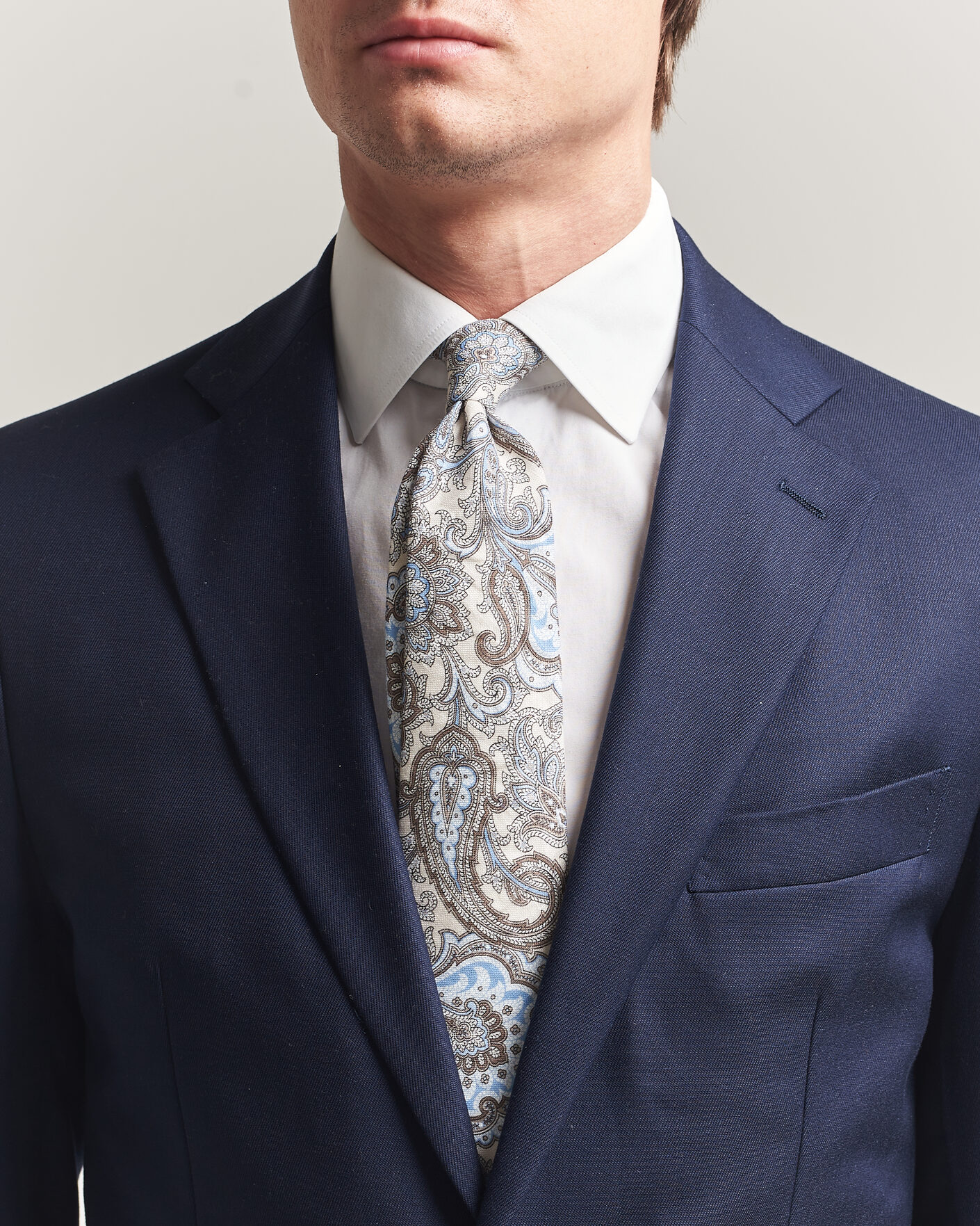 Herr | Slipsar | Amanda Christensen | Linen 8cm Paisley Tie Cream