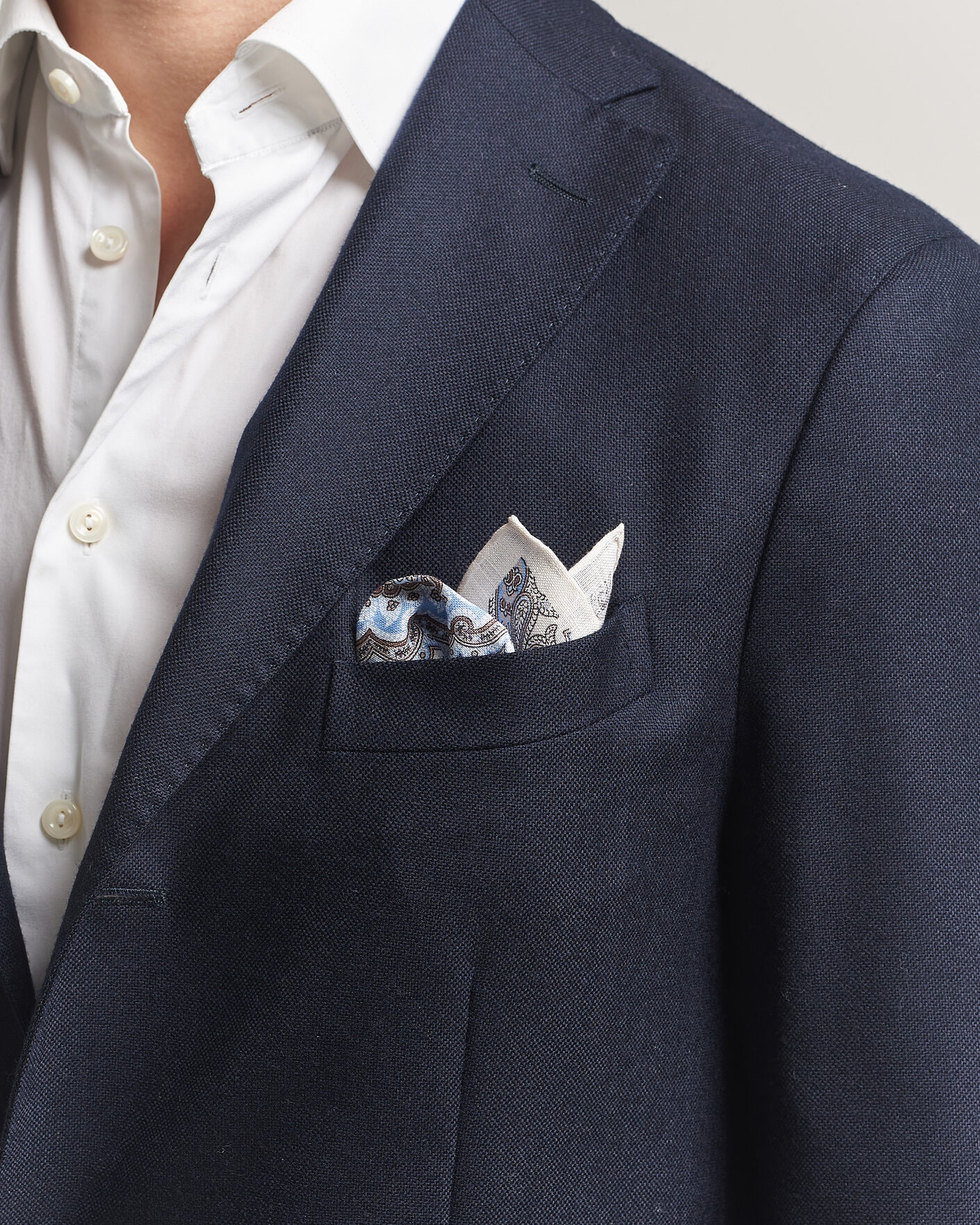 Herr | Näsdukar | Amanda Christensen | Linen Large Paisley Pocket Square Cream