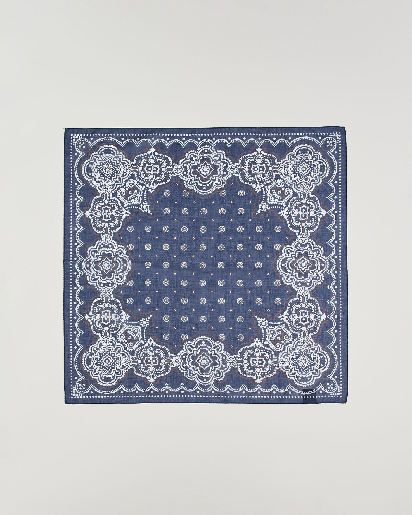 Herr | Scarves | Amanda Christensen | Cotton Voilé Medallion Bandana Navy