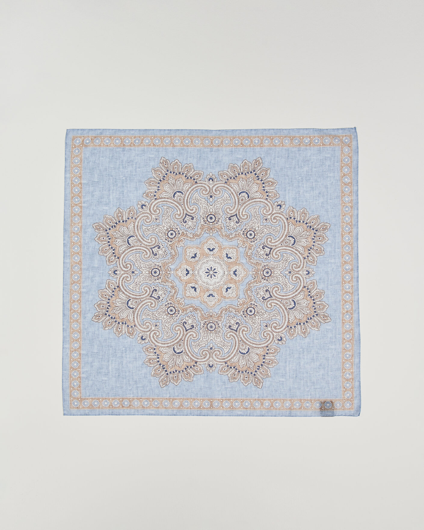 Herr | Scarves | Amanda Christensen | Cotton Voilé Large Paisley Bandana Blue